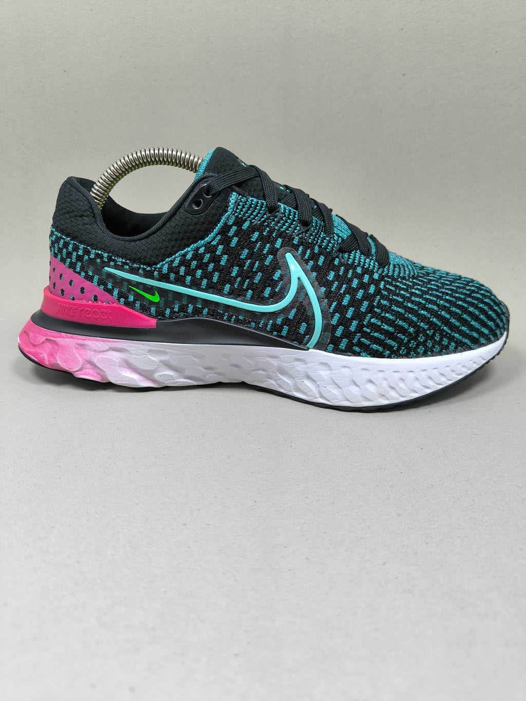 Nike React Infinity Run . Size : EUR  40 | Premium