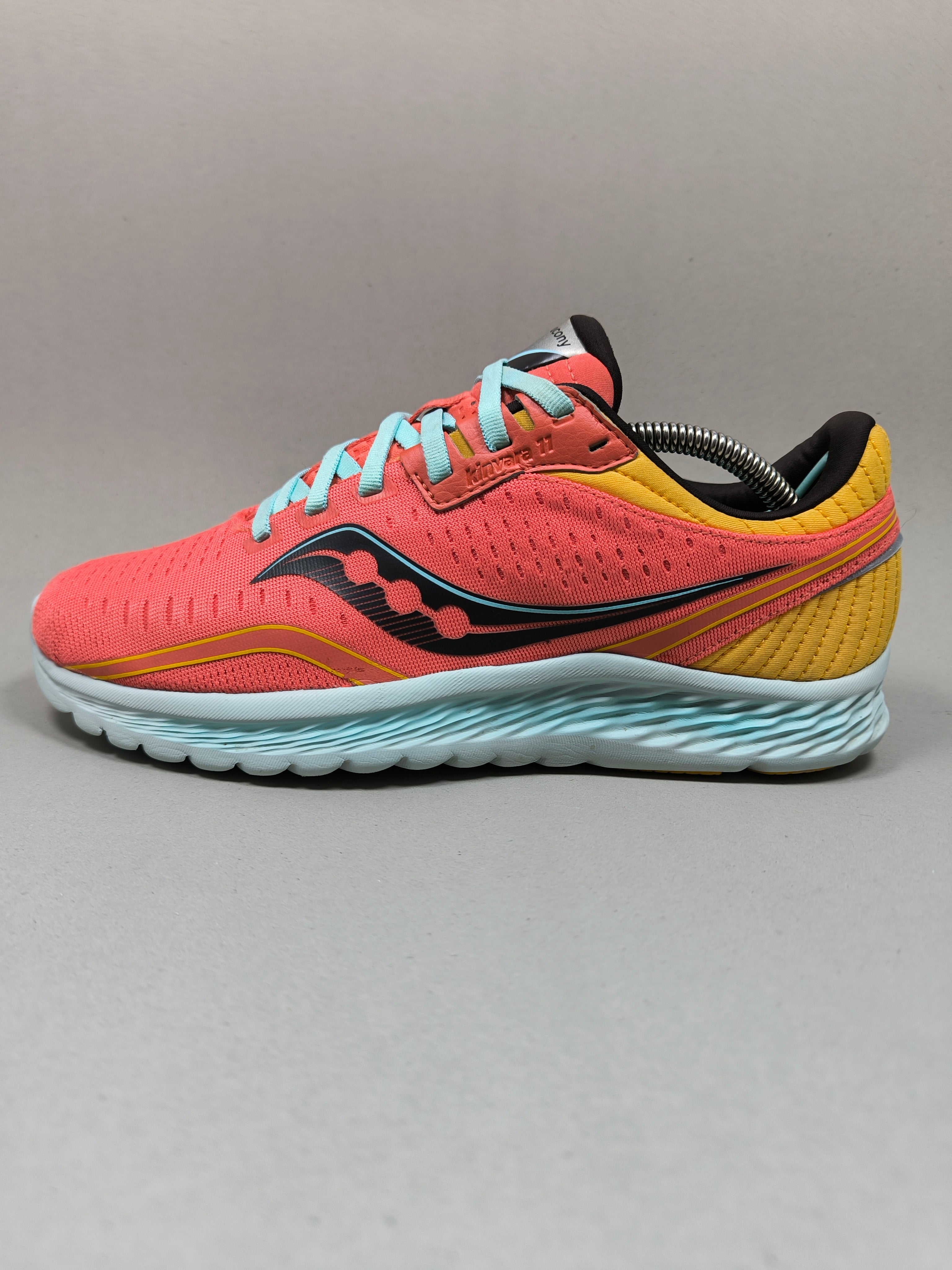 Saucony Kinvara 11 . Size : EUR  40/40.5 | Excellent+