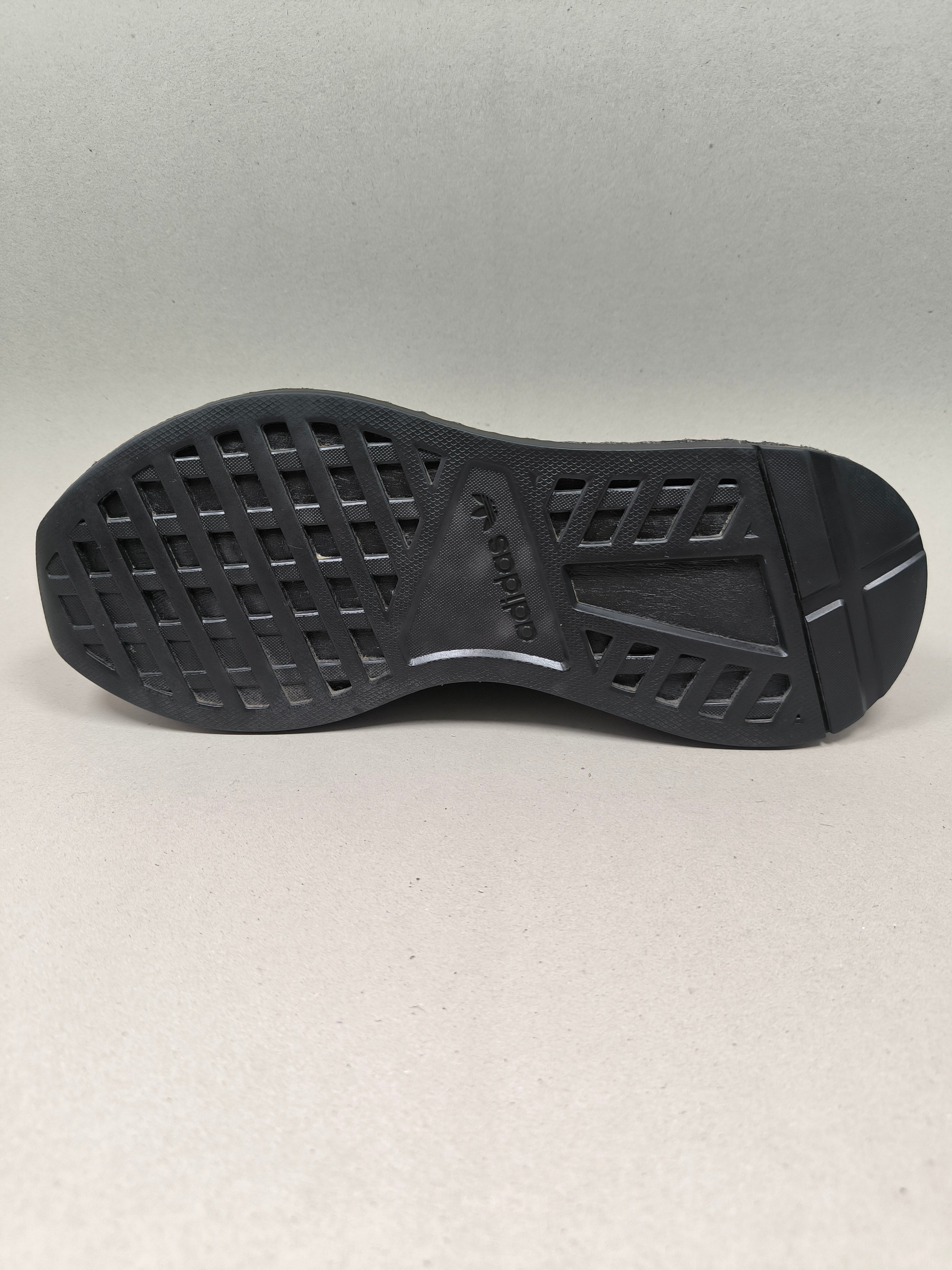 Adidas Derupt Runner . Size : EUR  40 | Premium