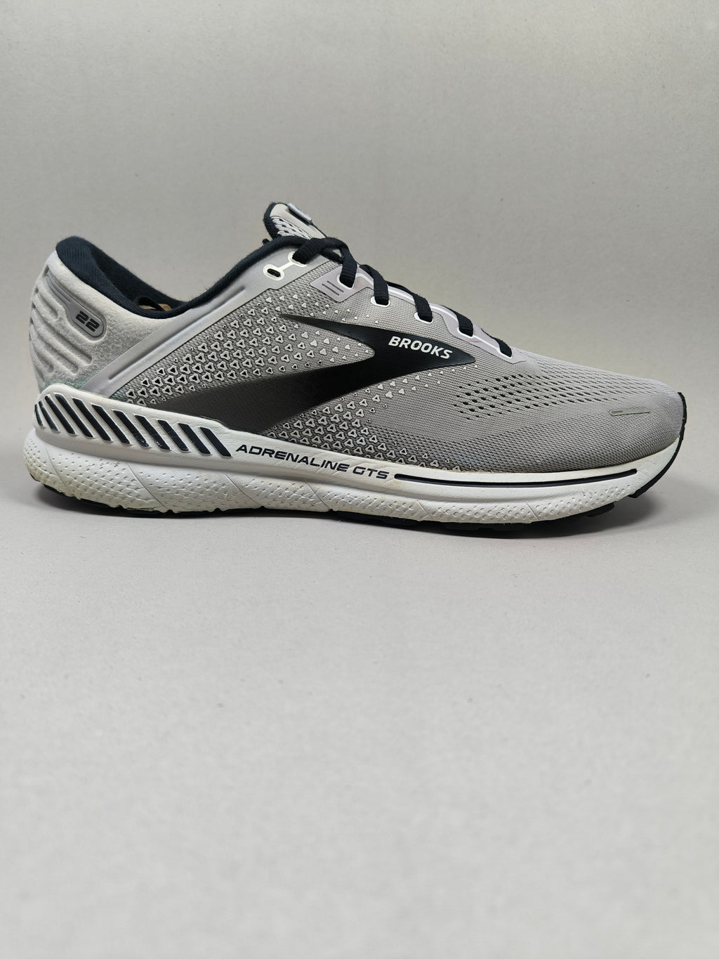 Brooks Adrenaline 22 . Size : EUR  47 | Excellent+