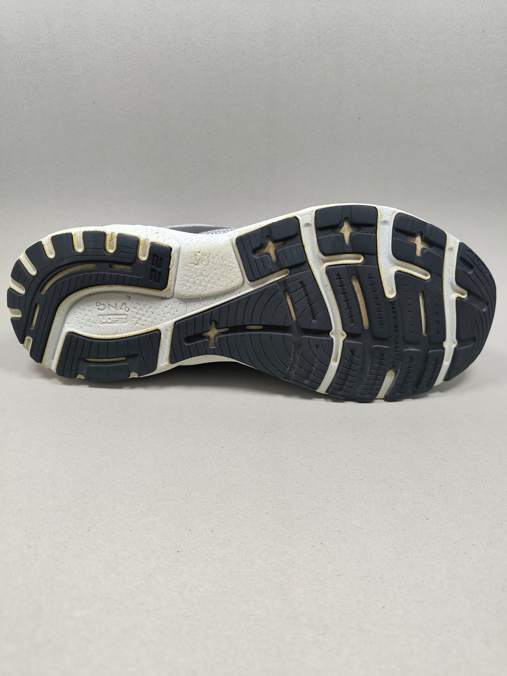 Brooks Adrenaline 22 . Size : EUR  47 | Excellent+