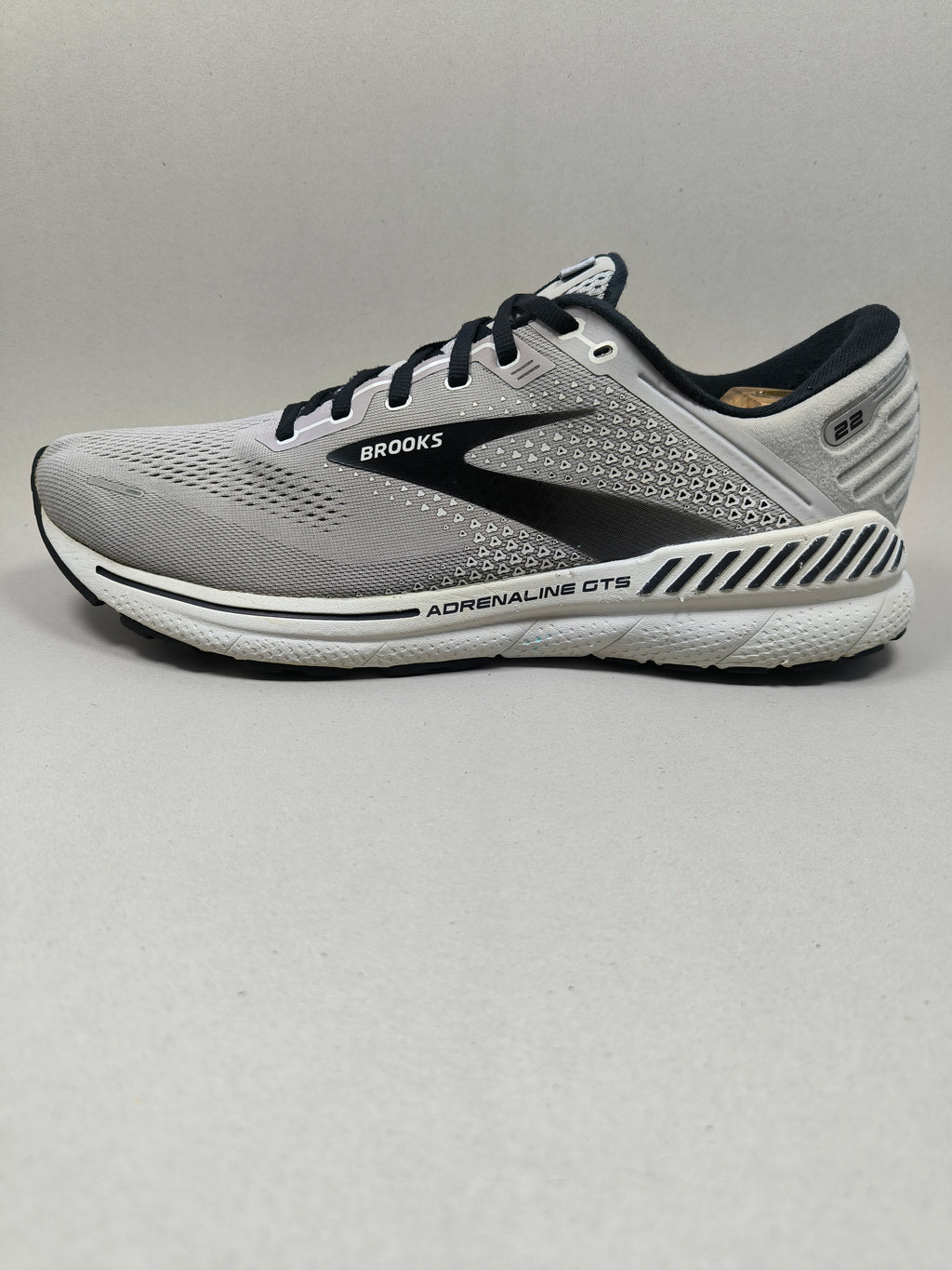 Brooks Adrenaline 22 . Size : EUR  47 | Excellent+