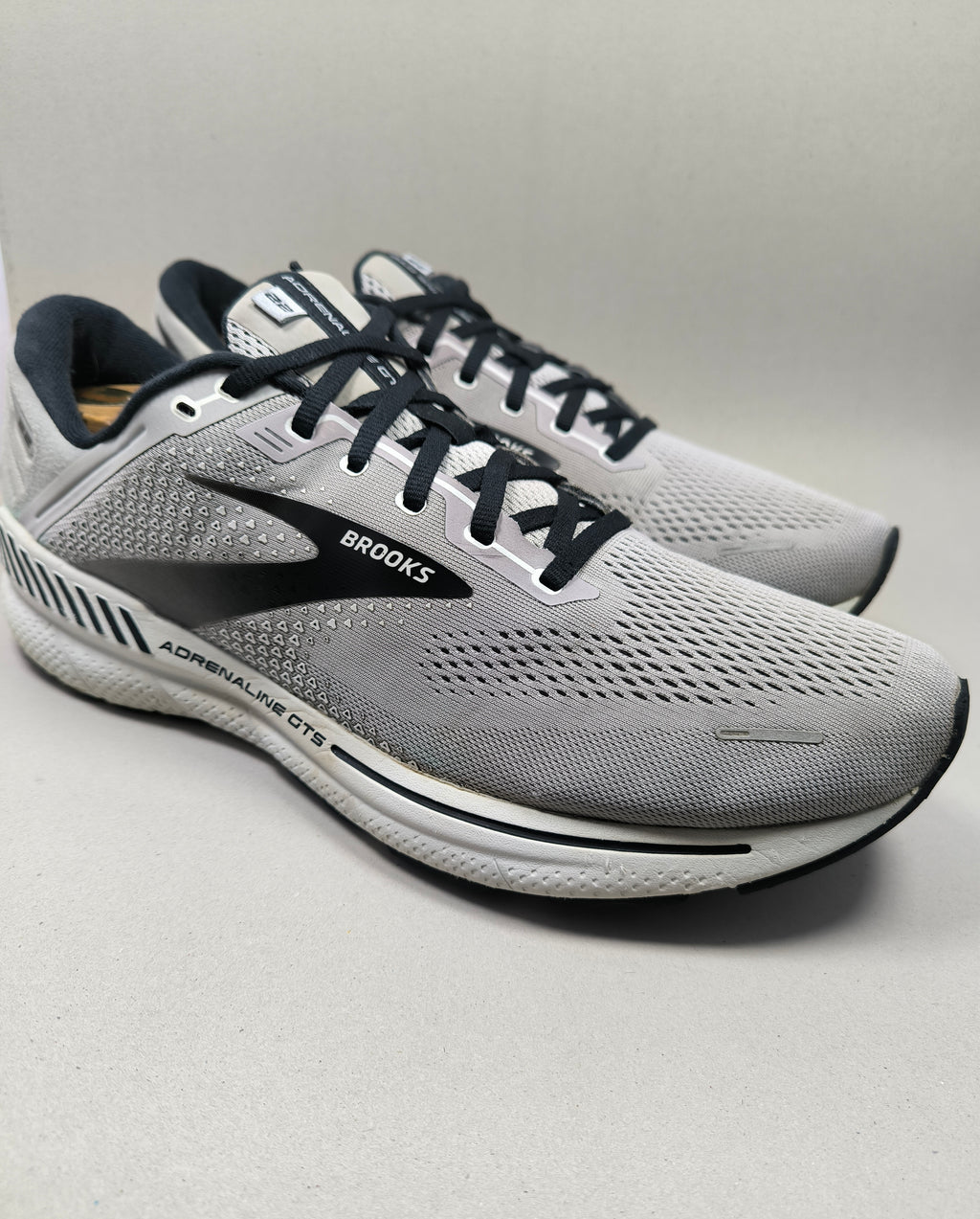 Brooks Adrenaline 22 . Size : EUR  47 | Excellent+