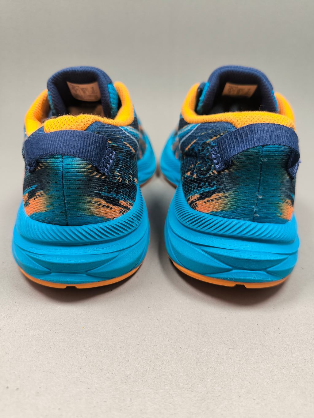 Asics Noosa Tri . Size : EUR  33 | Premium