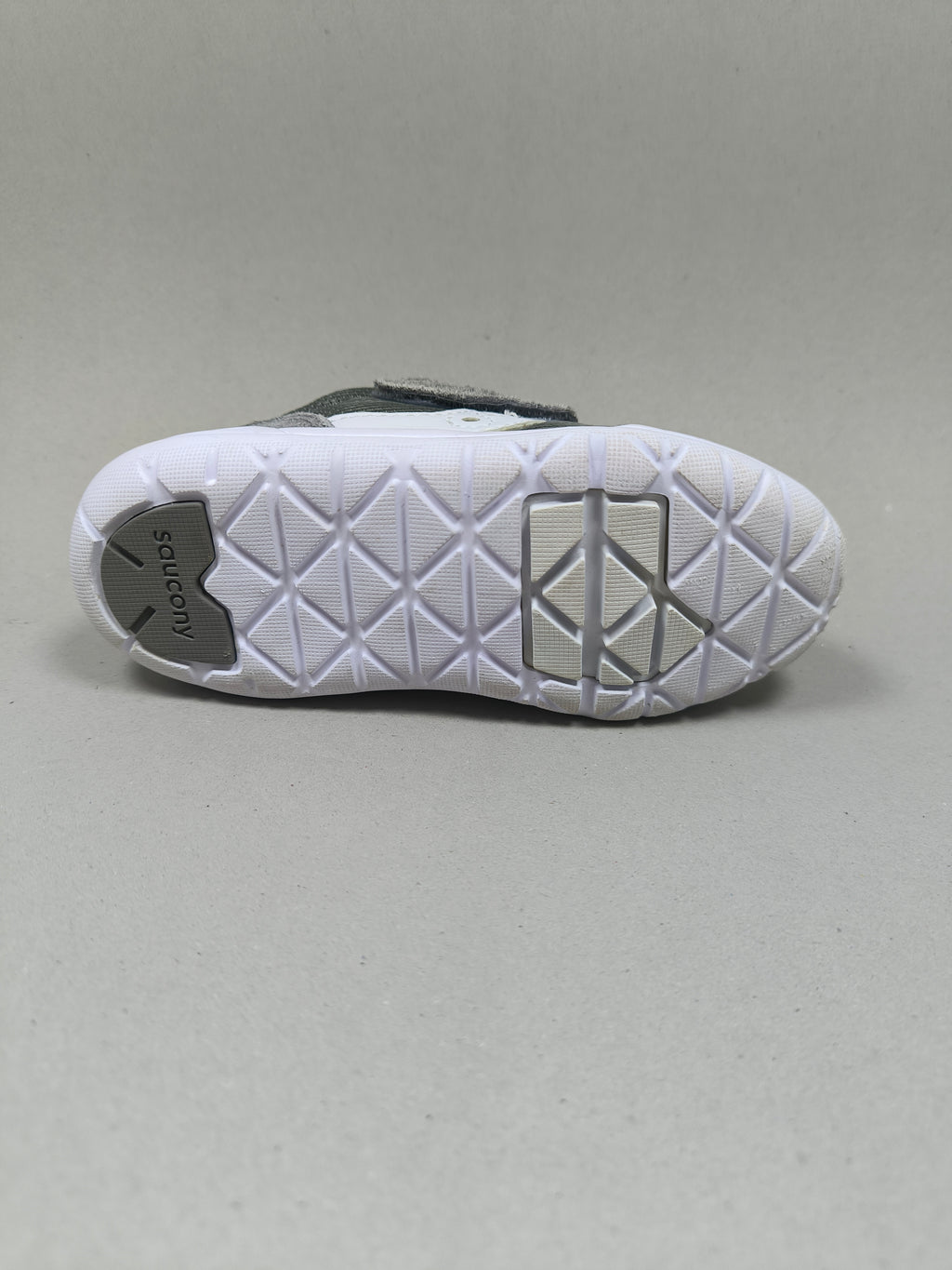 Saucony Wind Shield . Size : EUR  25 | Premium