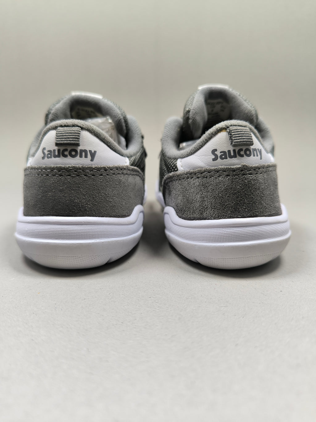 Saucony Wind Shield . Size : EUR  25 | Premium