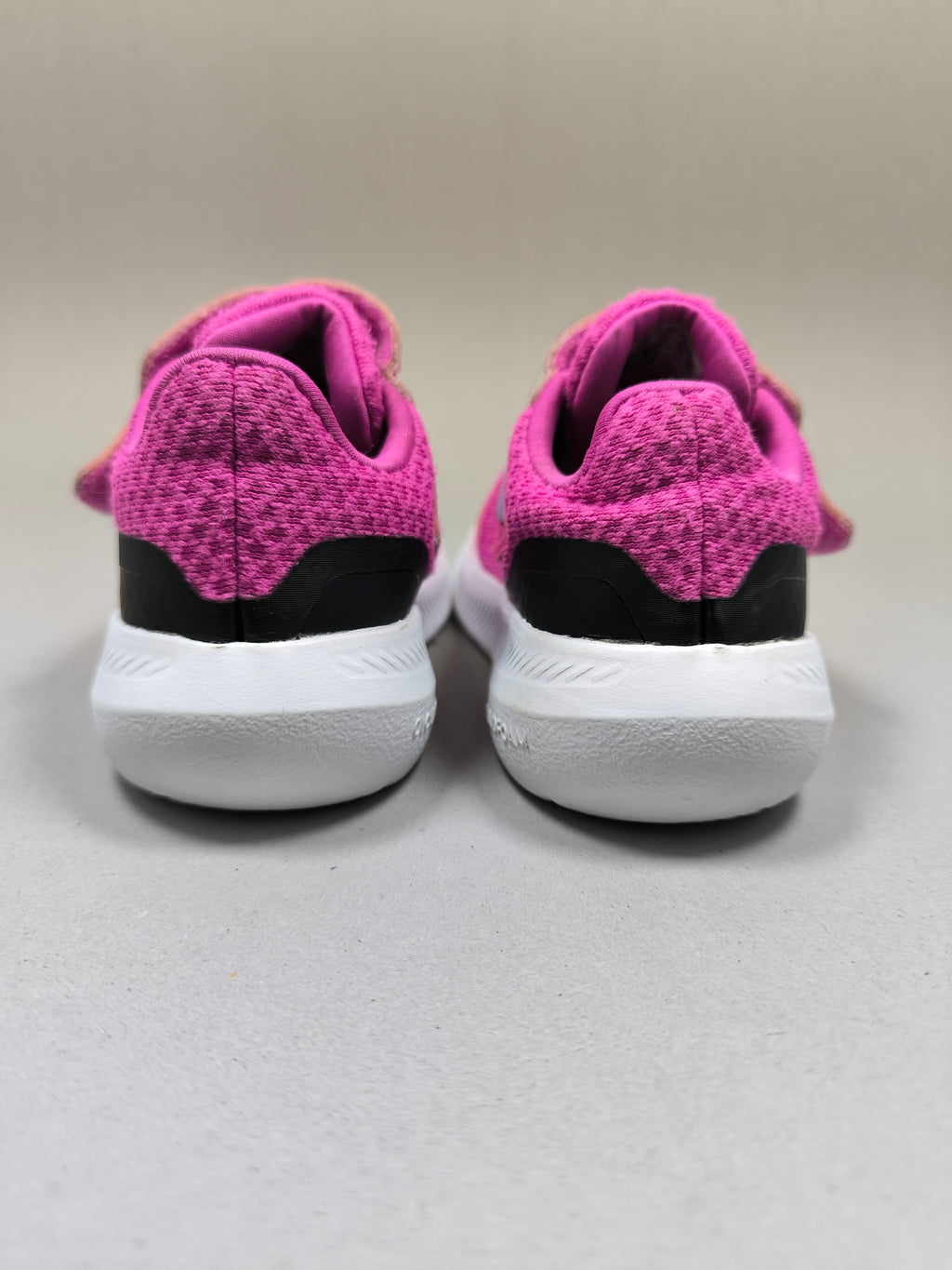 Adidas Run Falcon . Size : EUR  22 | Excellent+