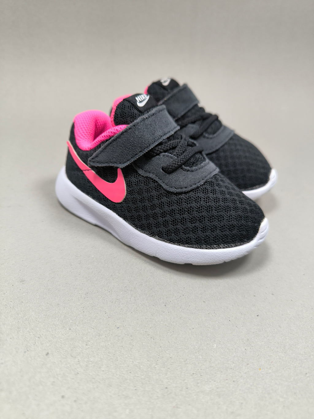 Nike Tanjun  . Size : EUR  21 | Excellent+