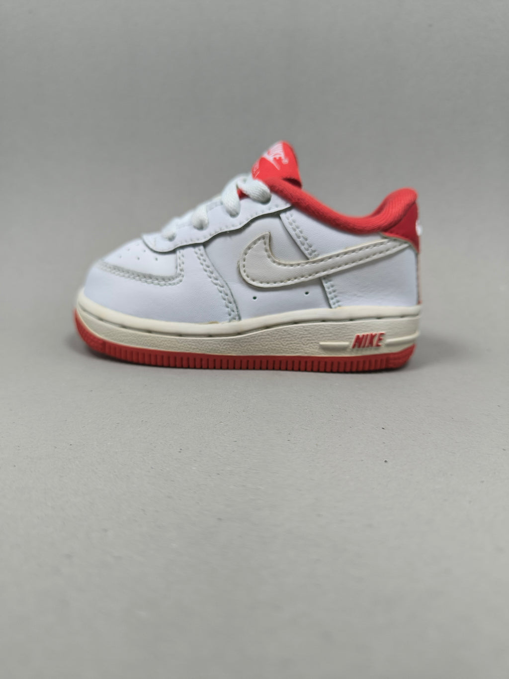 Nike Air Force . Size : EUR  21 | Excellent+