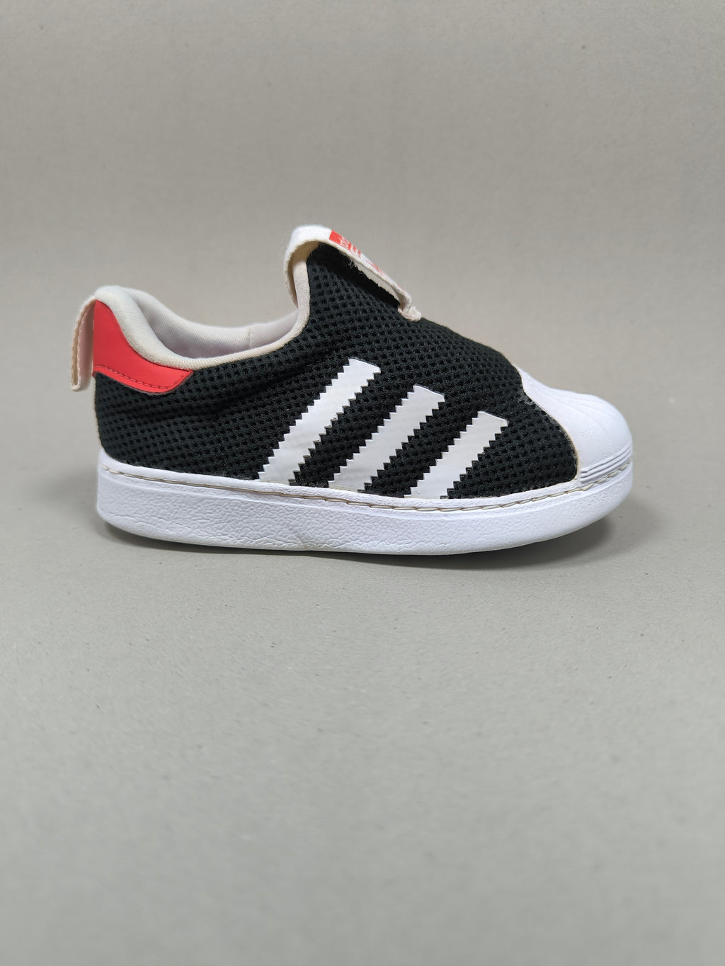 Adidas Super Star . Size : EUR  24 | Excellent+
