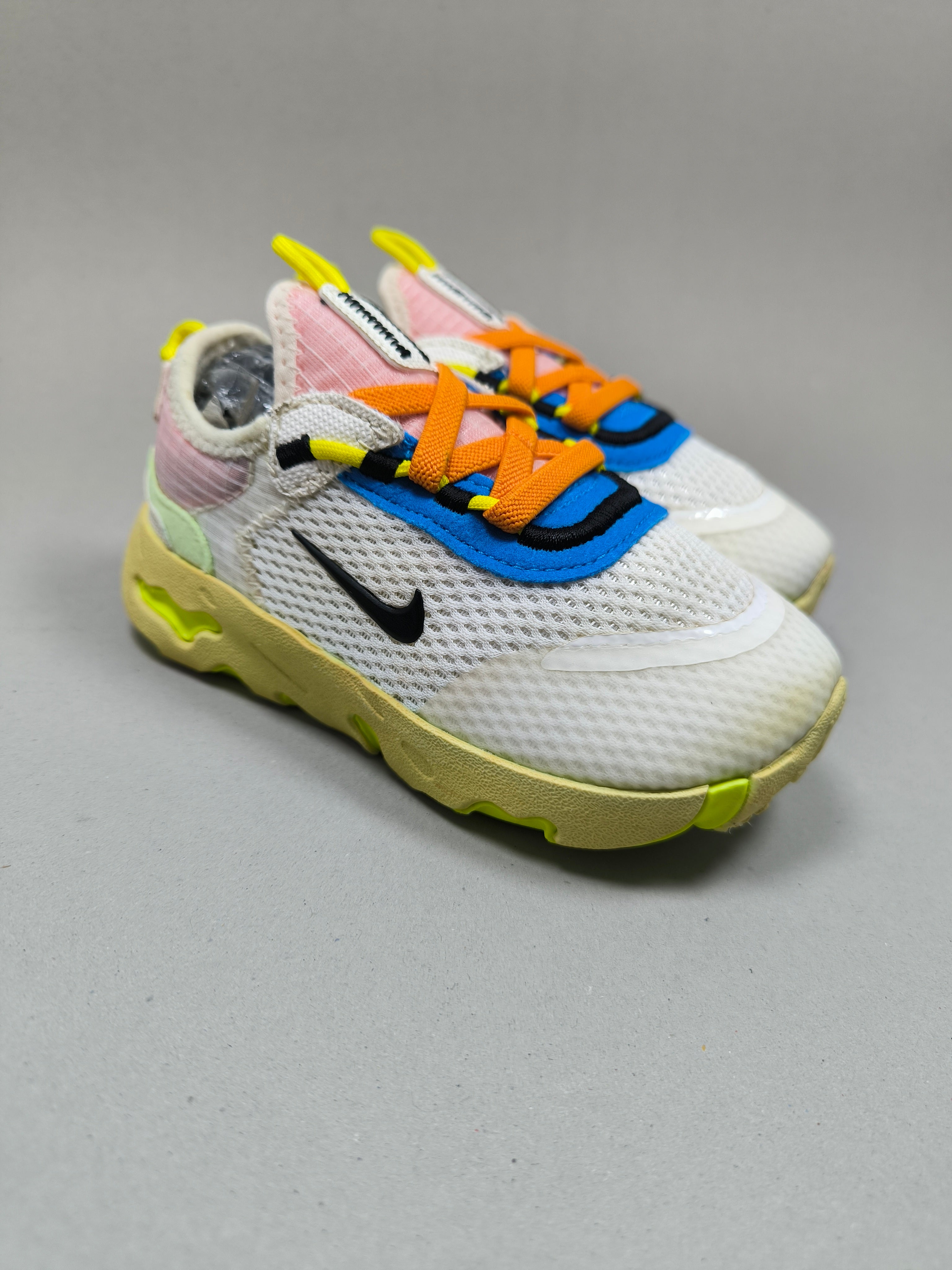 Nike React . Size : EUR  25 | Premium