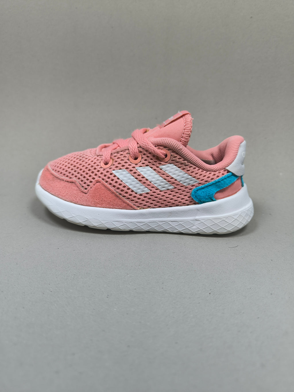 Adidas Archivo . Size : EUR  23 | Excellent+