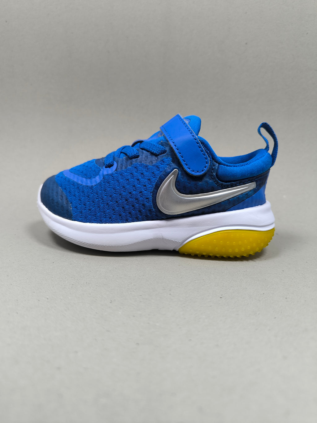 Nike Project Pod . Size : EUR  23 | Premium