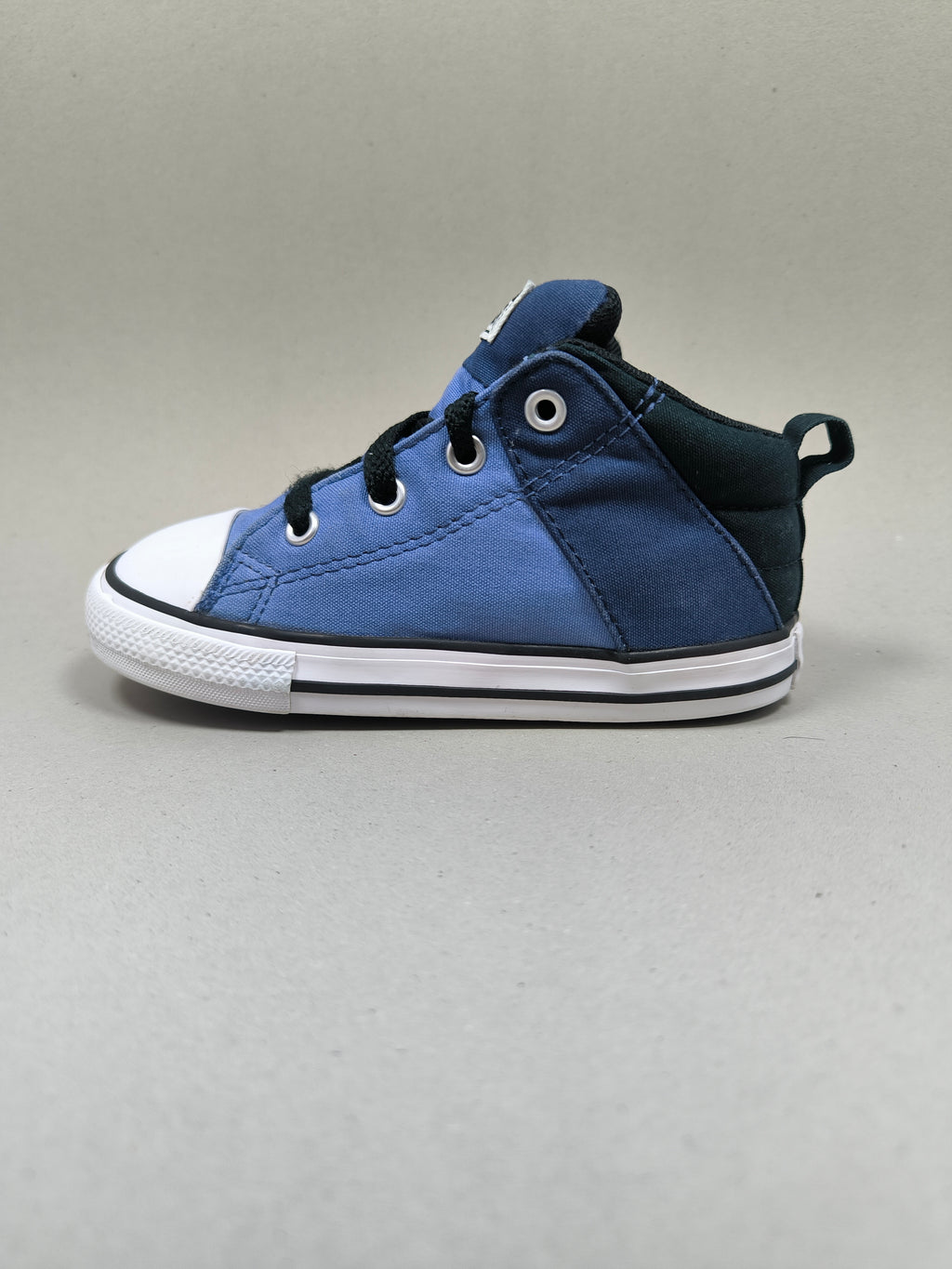 Converse All Star . Size : EUR  25 | Premium