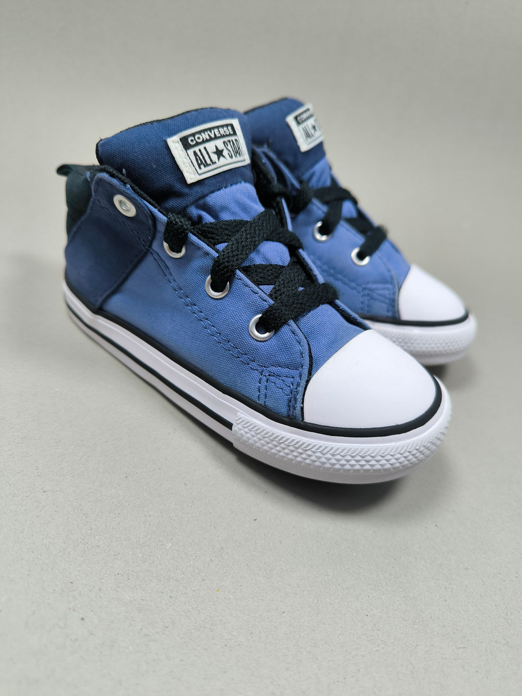 Converse All Star . Size : EUR  25 | Premium