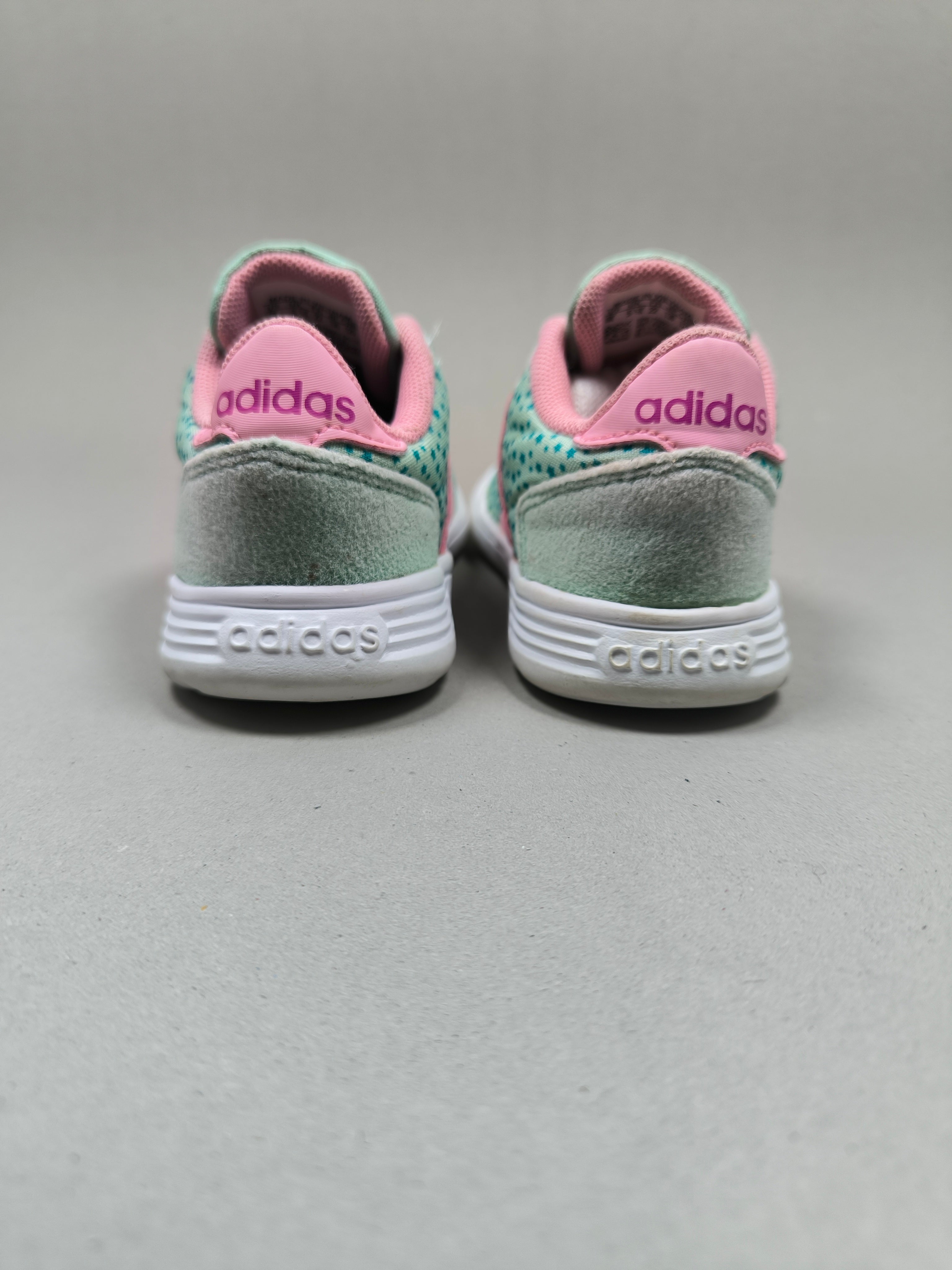 Adidas Neo . Size : EUR  22 | Excellent+