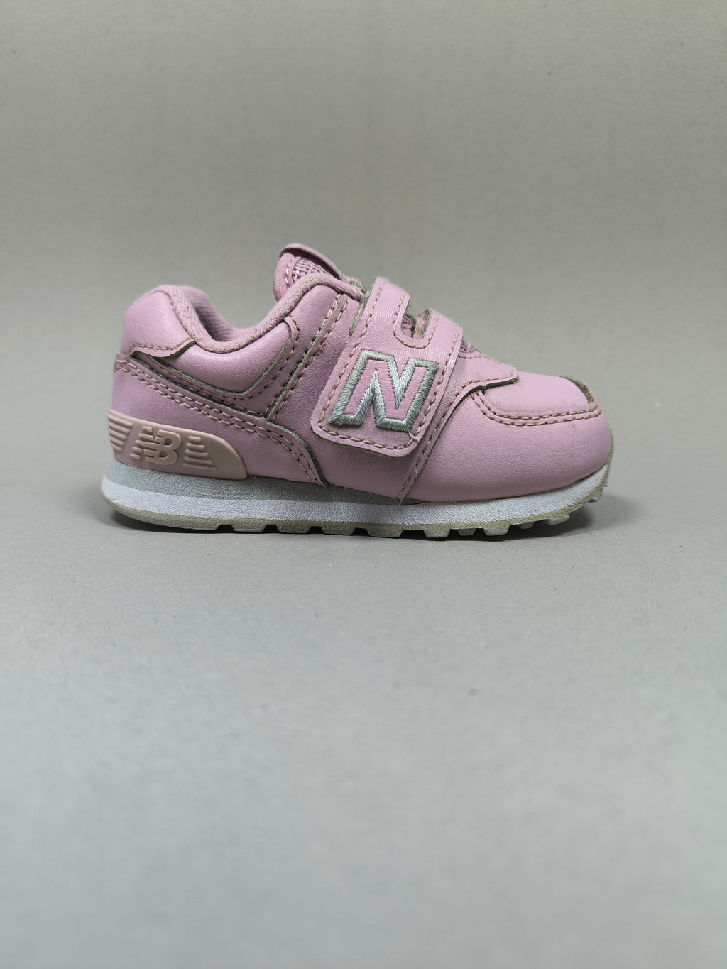 New Balance 574 . Size : EUR  22 | Excellent+
