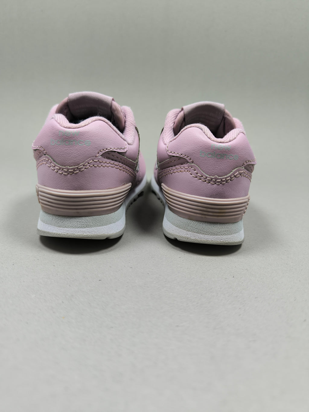 New Balance 574 . Size : EUR  22 | Excellent+