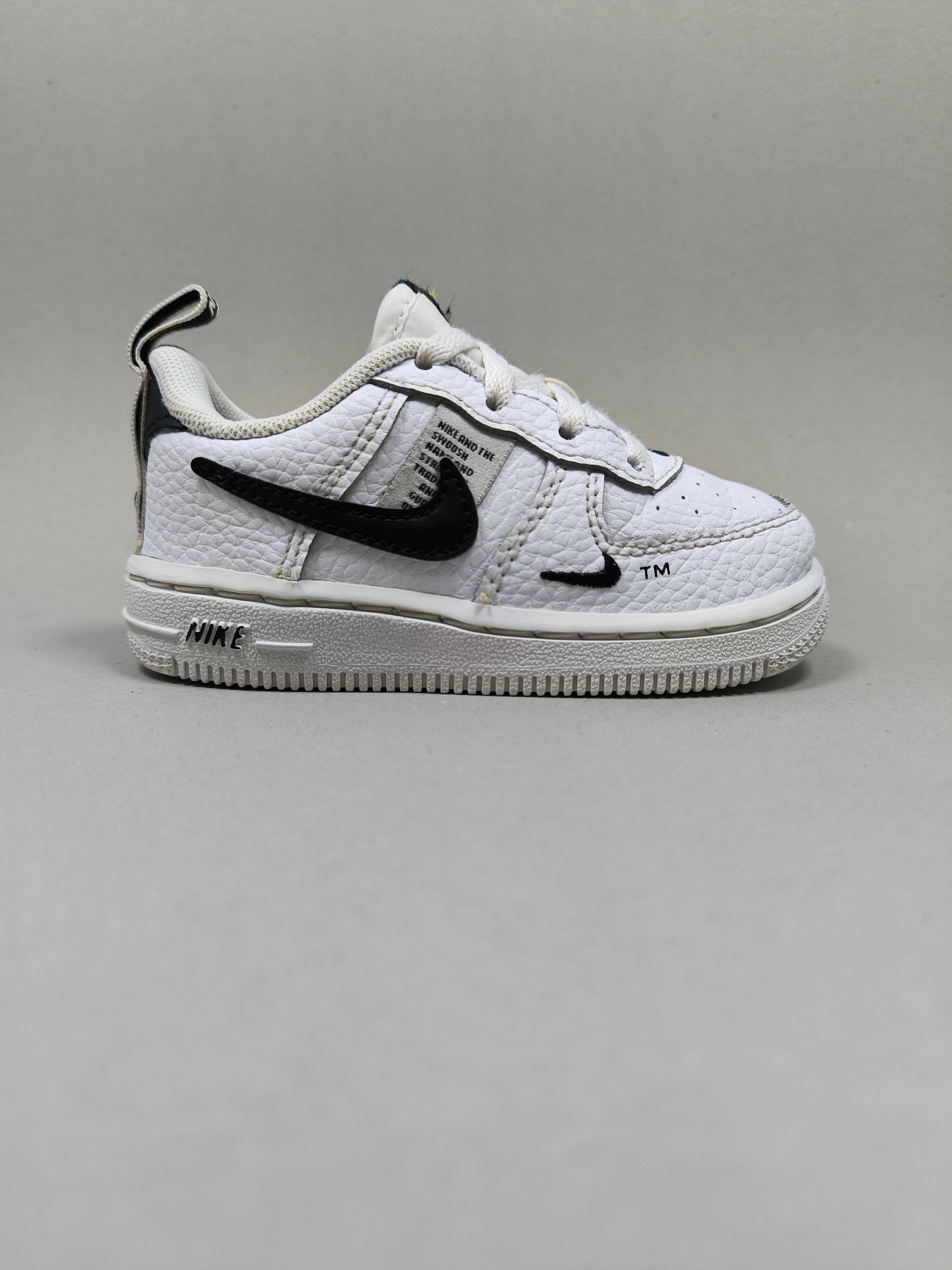 Nike Air Force 1 . Size : EUR  23 | Excellent+