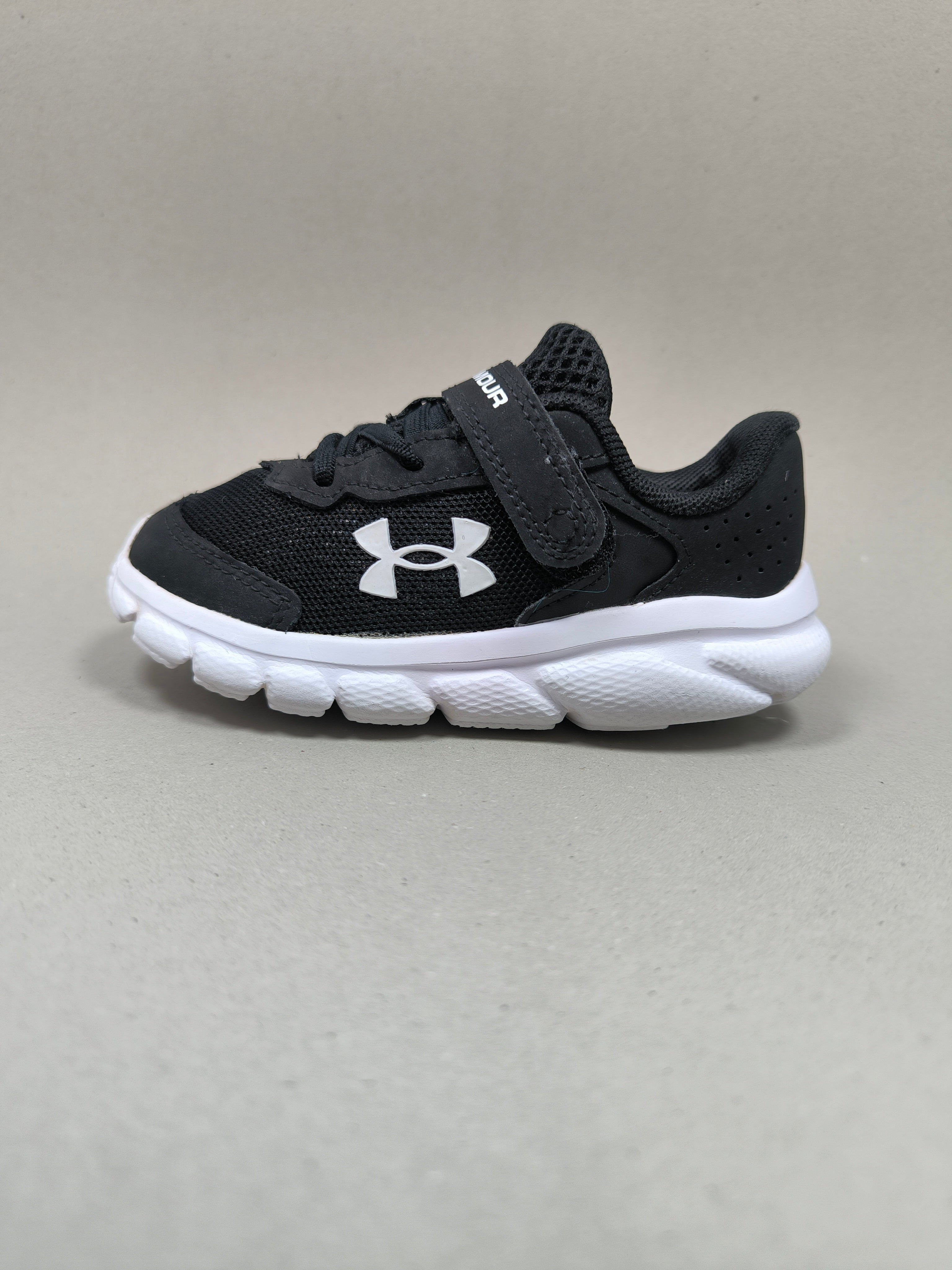 Under Armour Assert . Size : EUR  23 | Excellent+