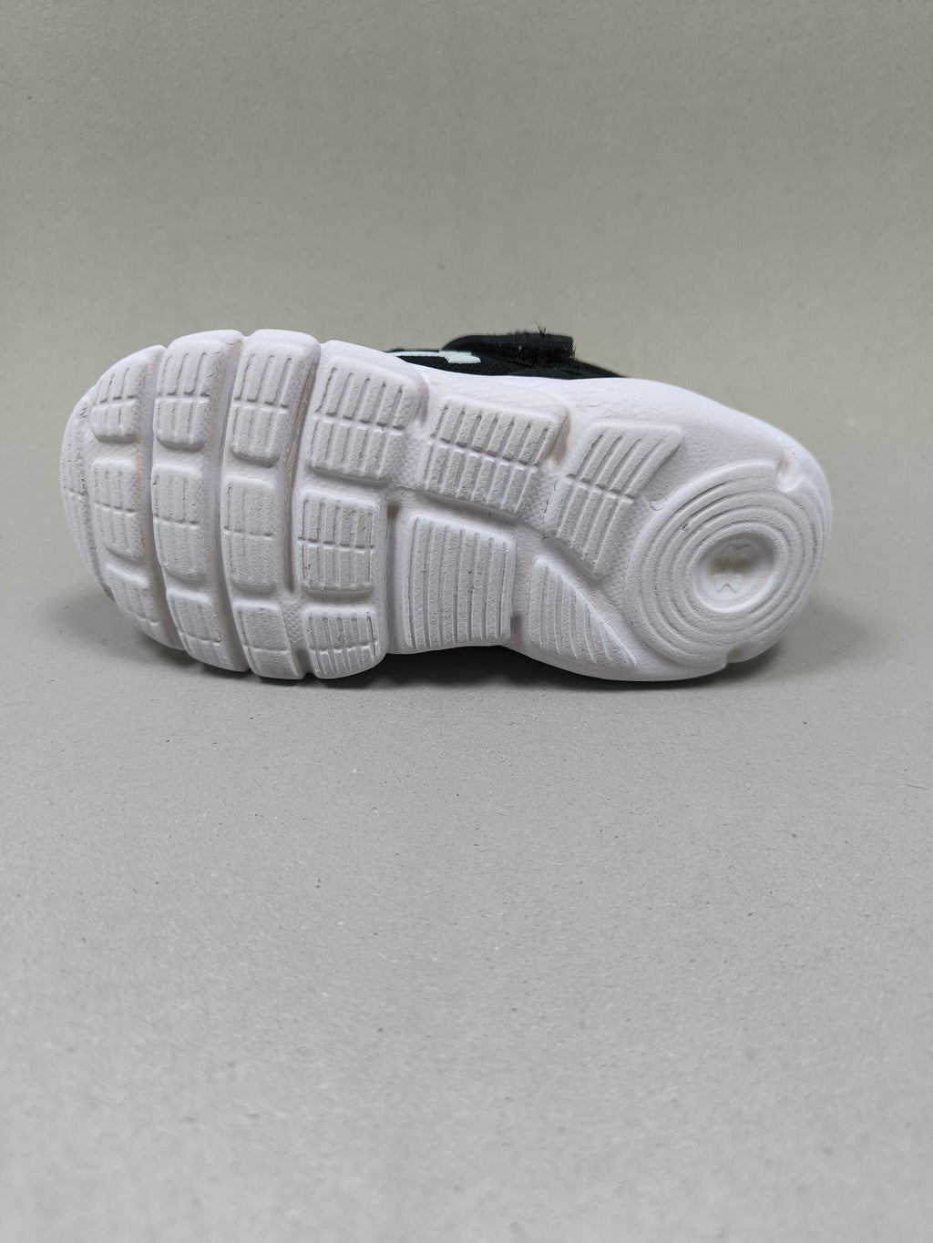 Under Armour Assert . Size : EUR  23 | Excellent+