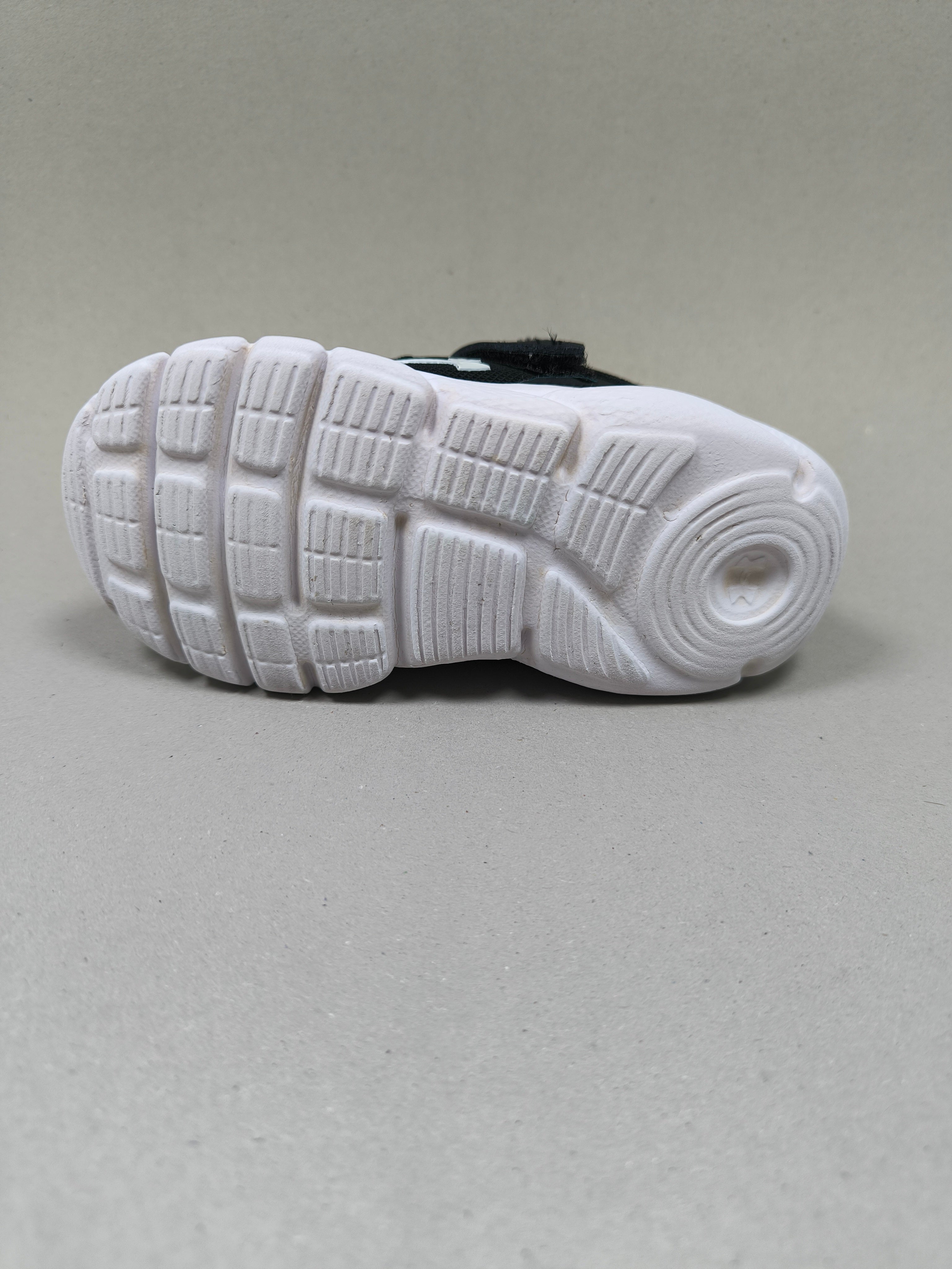 Under Armour Assert . Size : EUR  23 | Excellent+