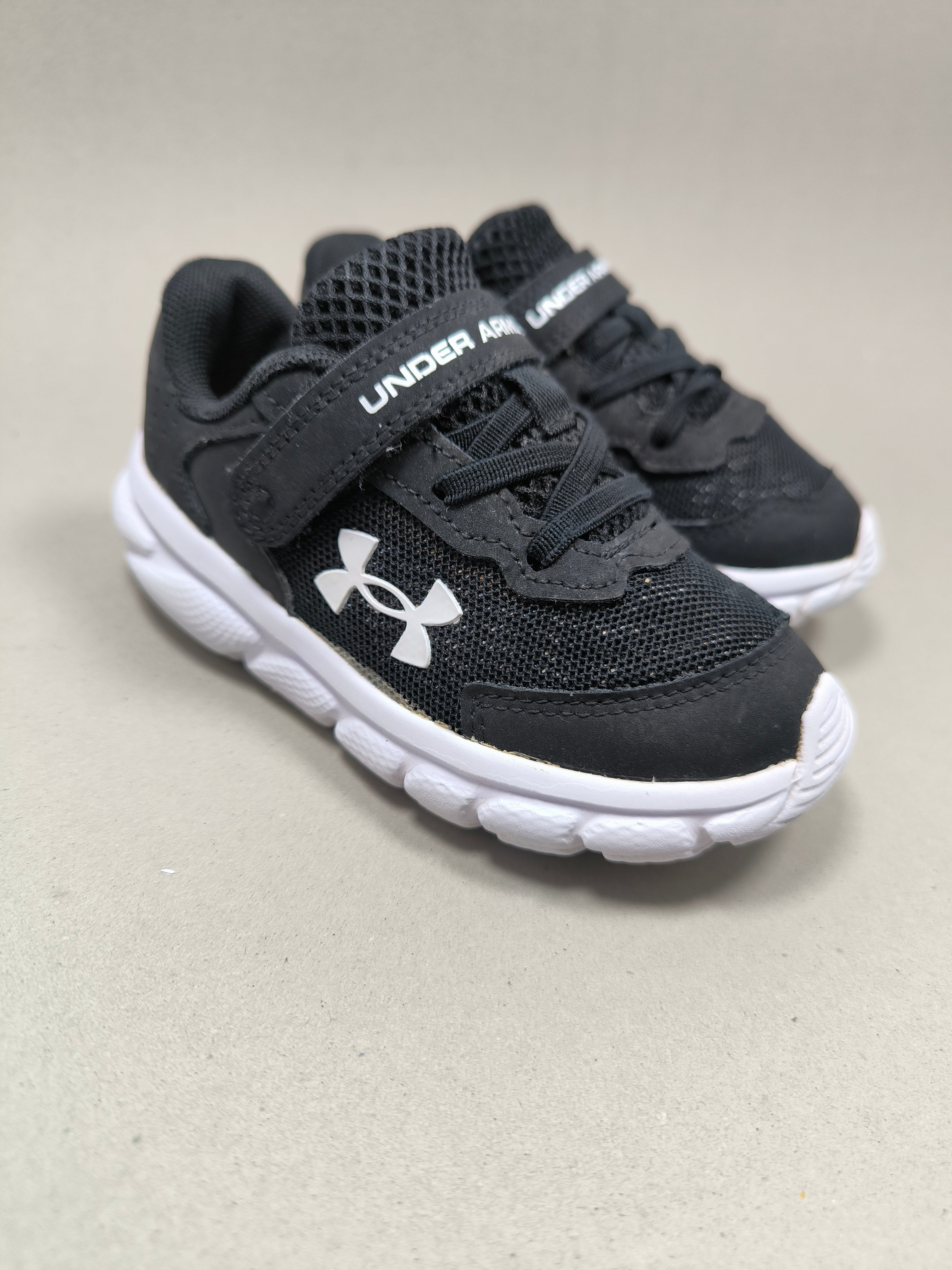 Under Armour Assert . Size : EUR  23 | Excellent+