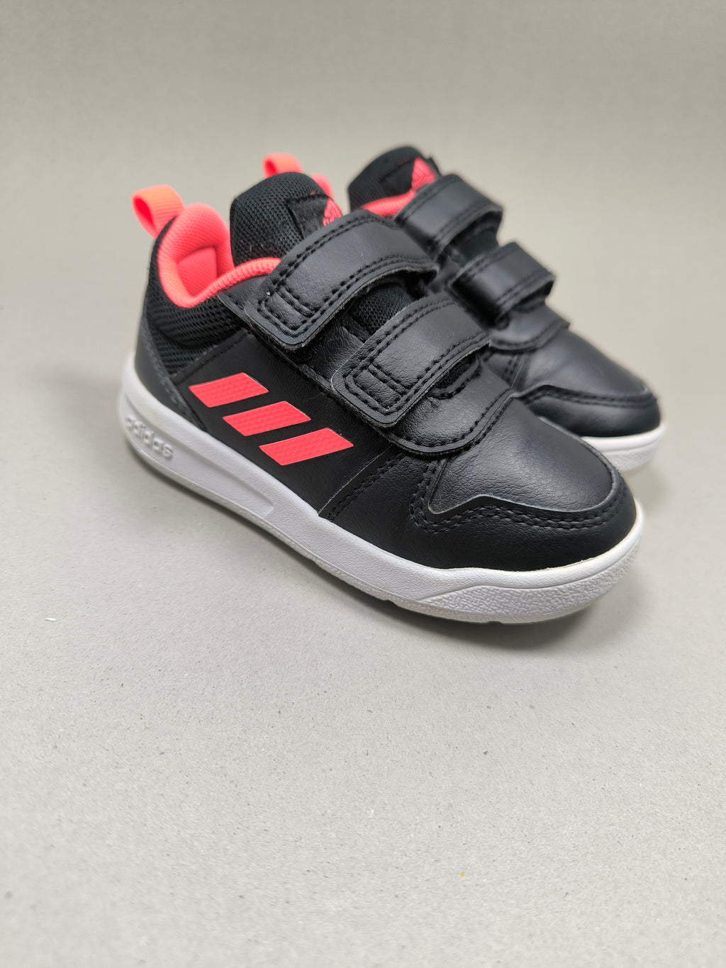 Adidas Tensaur Hook . Size : EUR  23 | Excellent+