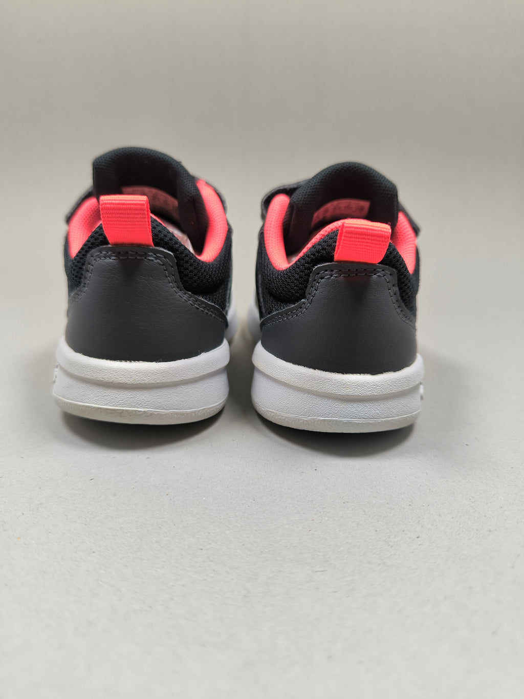 Adidas Tensaur Hook . Size : EUR  23 | Excellent+