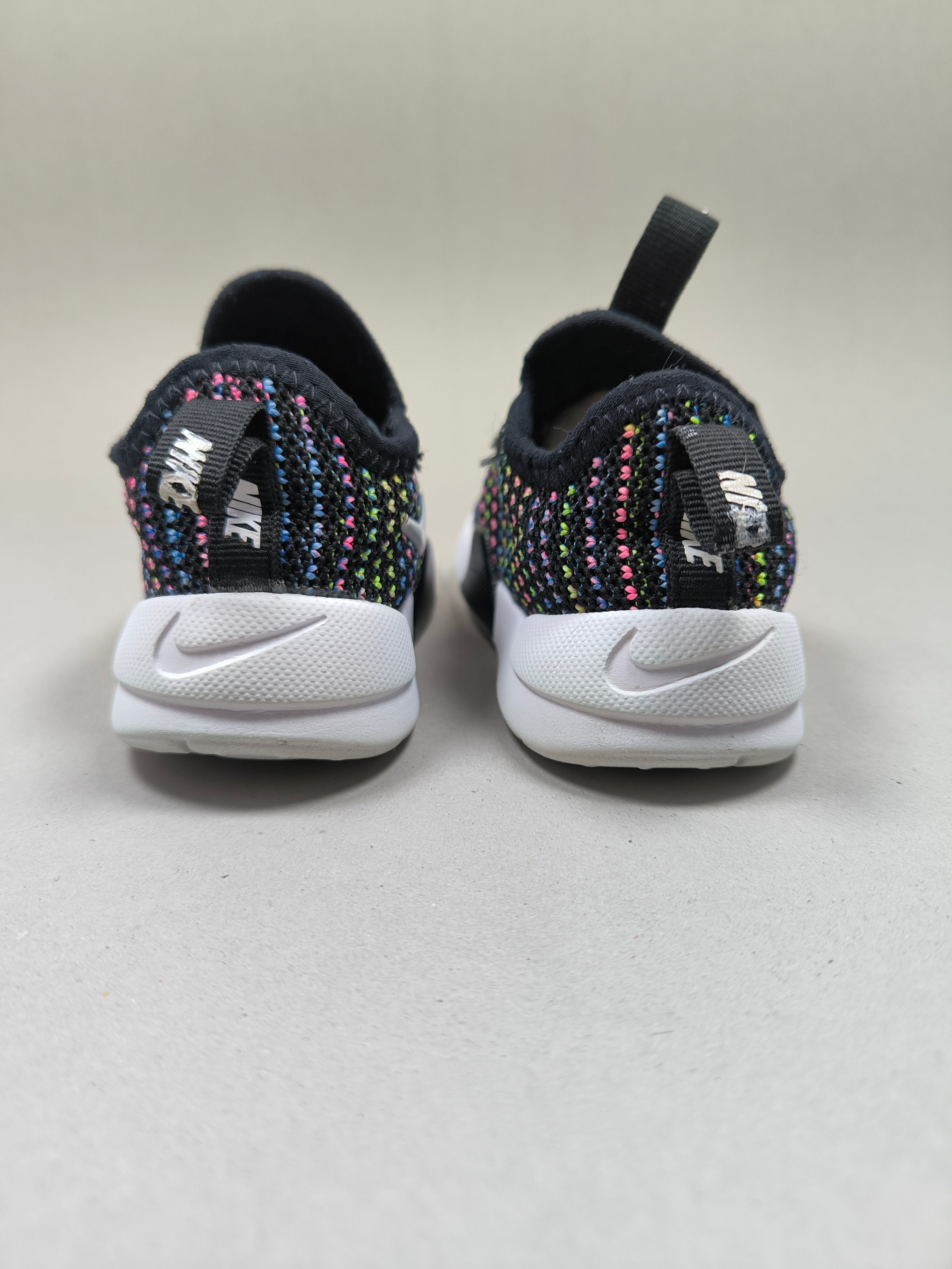 Nike Ashin Modern . Size : EUR  22 | Excellent