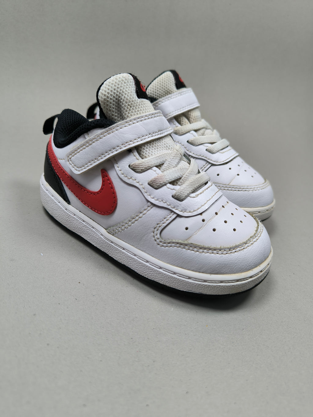 Nike Court Borough . Size : EUR  25 | Excellent+