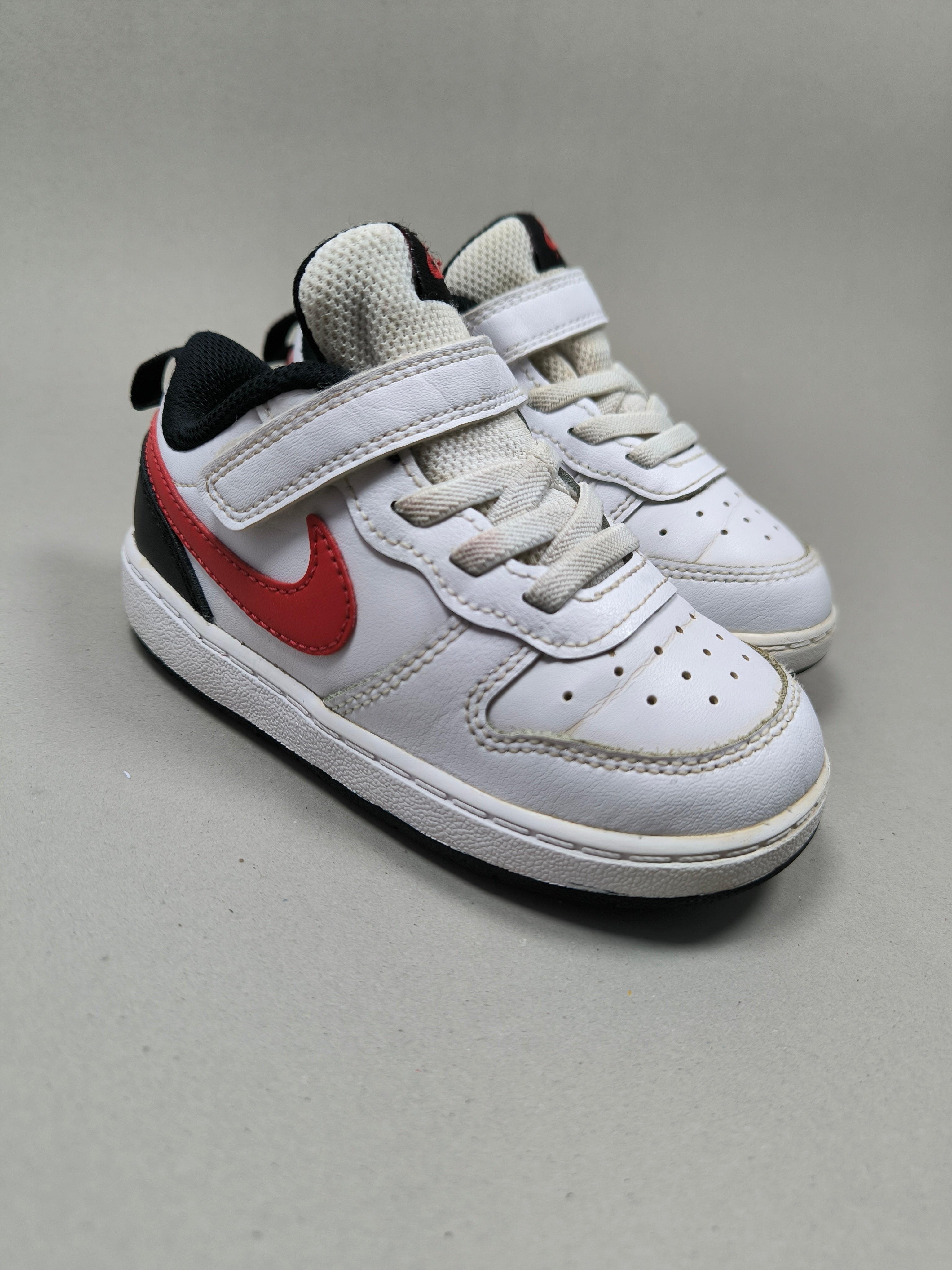 Nike Court Borough . Size : EUR  25 | Excellent+