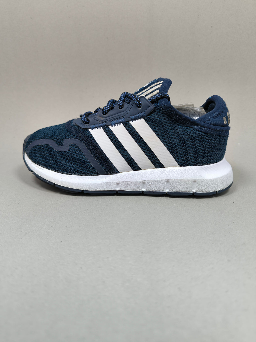 Adidas Swift Run . Size : EUR  31 | Excellent+