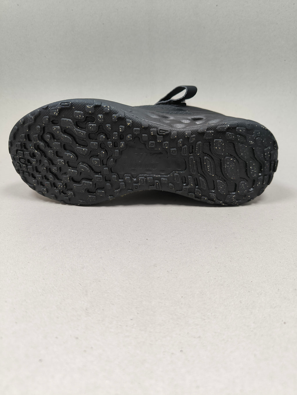 Nike Revolution 6 . Size : EUR  32 |Premium