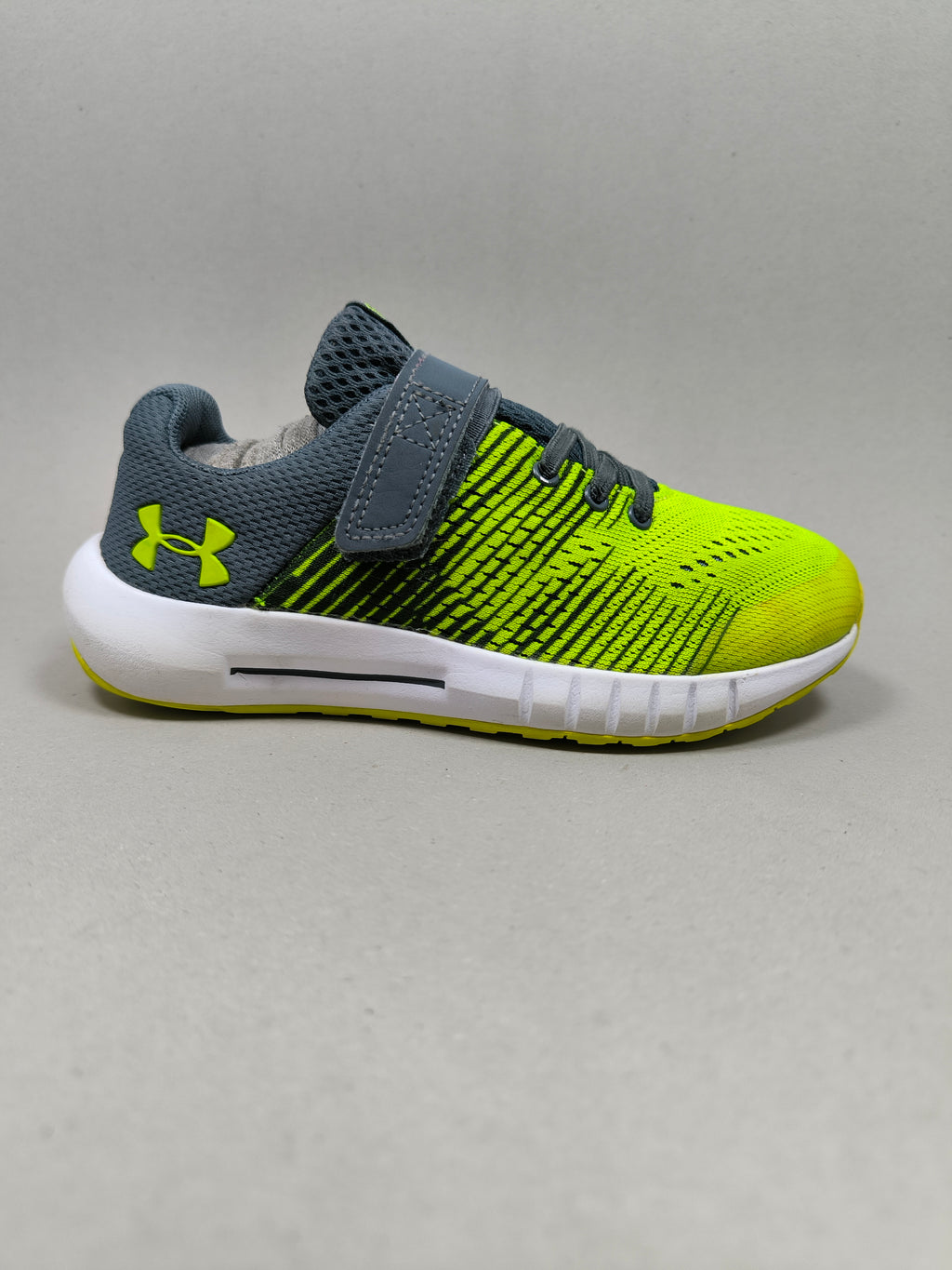 Under Armour Pre School . Size : EUR  31 | Excellent+