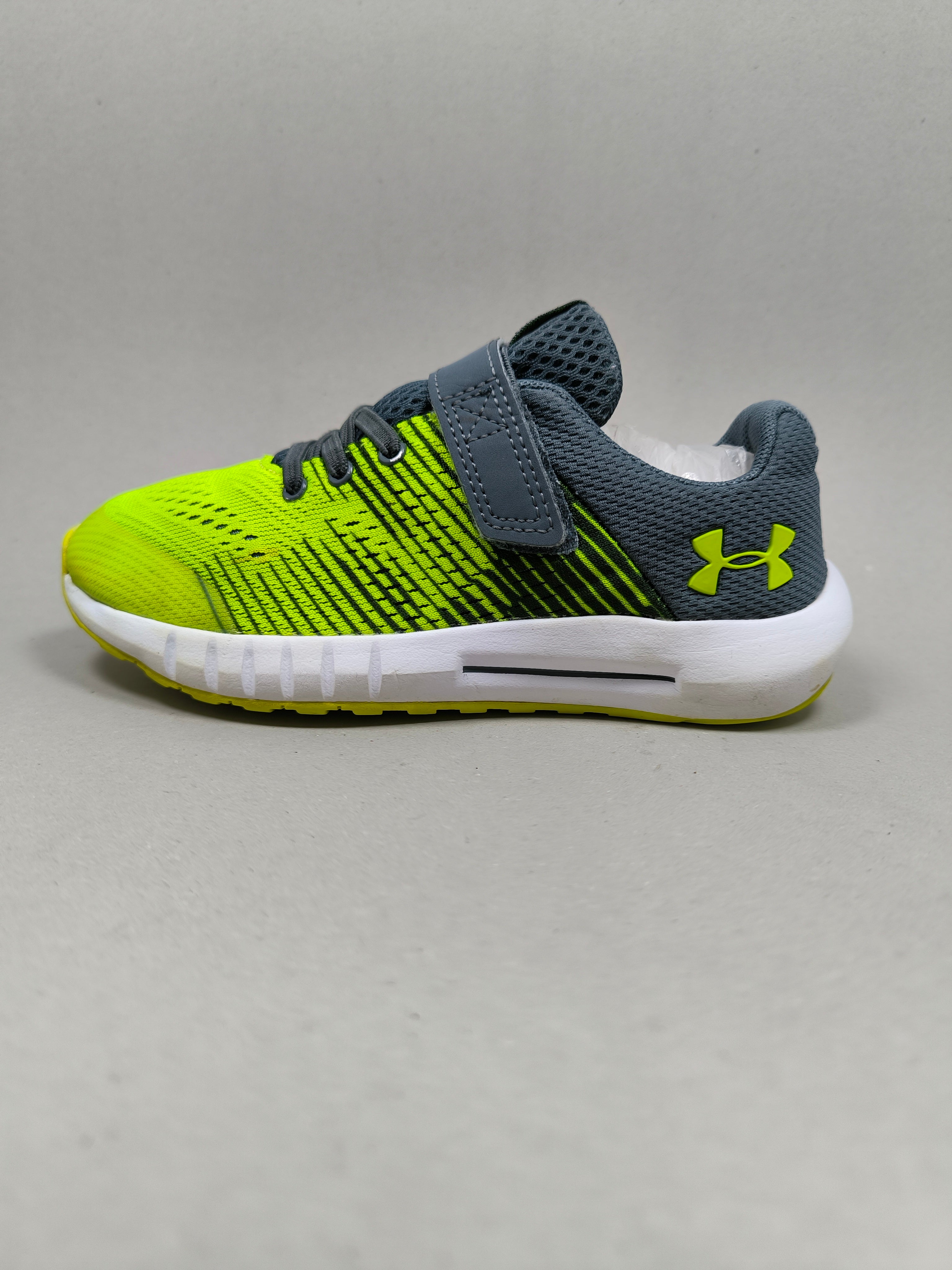 Under Armour Pre School . Size : EUR  31 | Excellent+