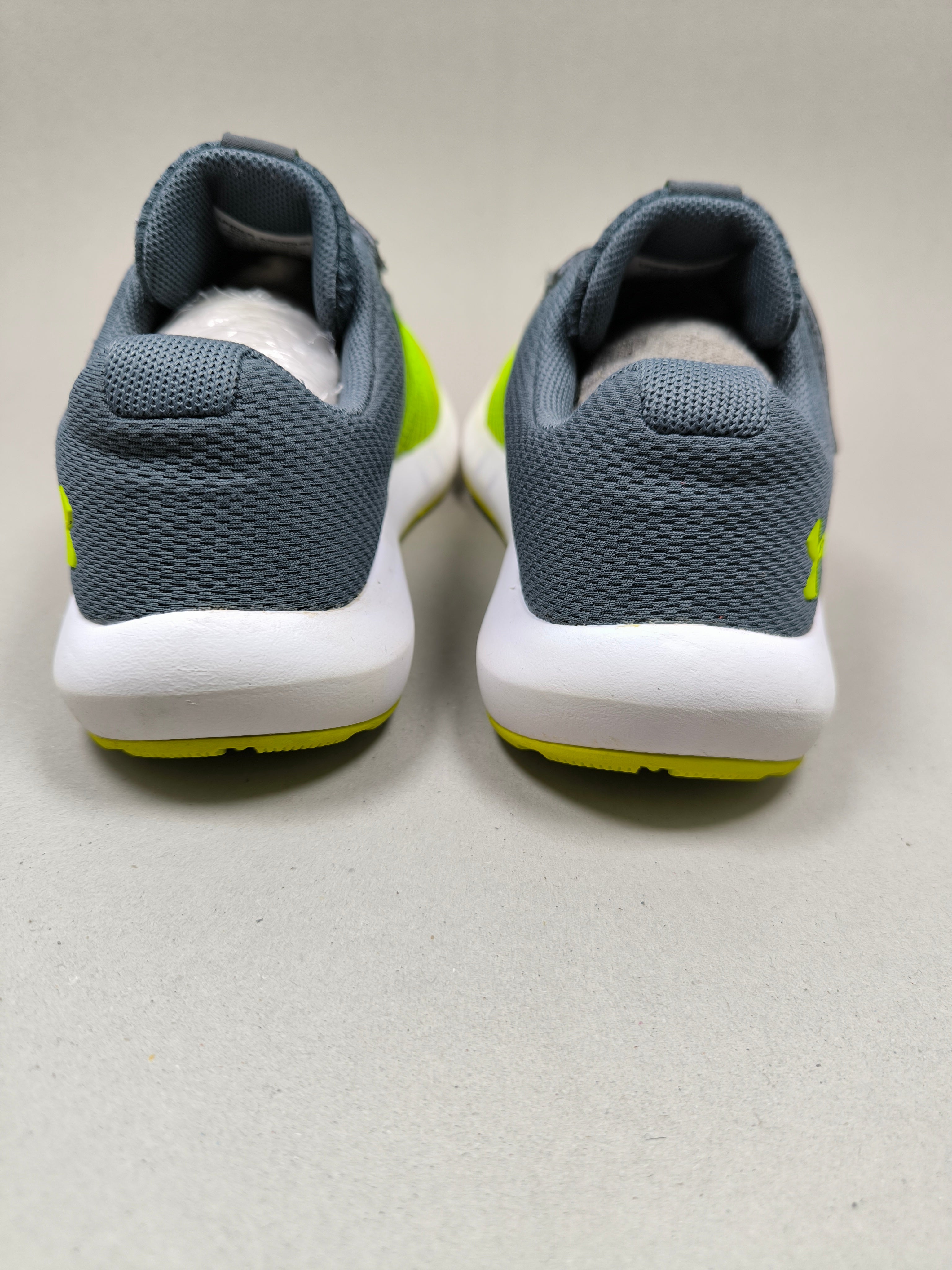 Under Armour Pre School . Size : EUR  31 | Excellent+