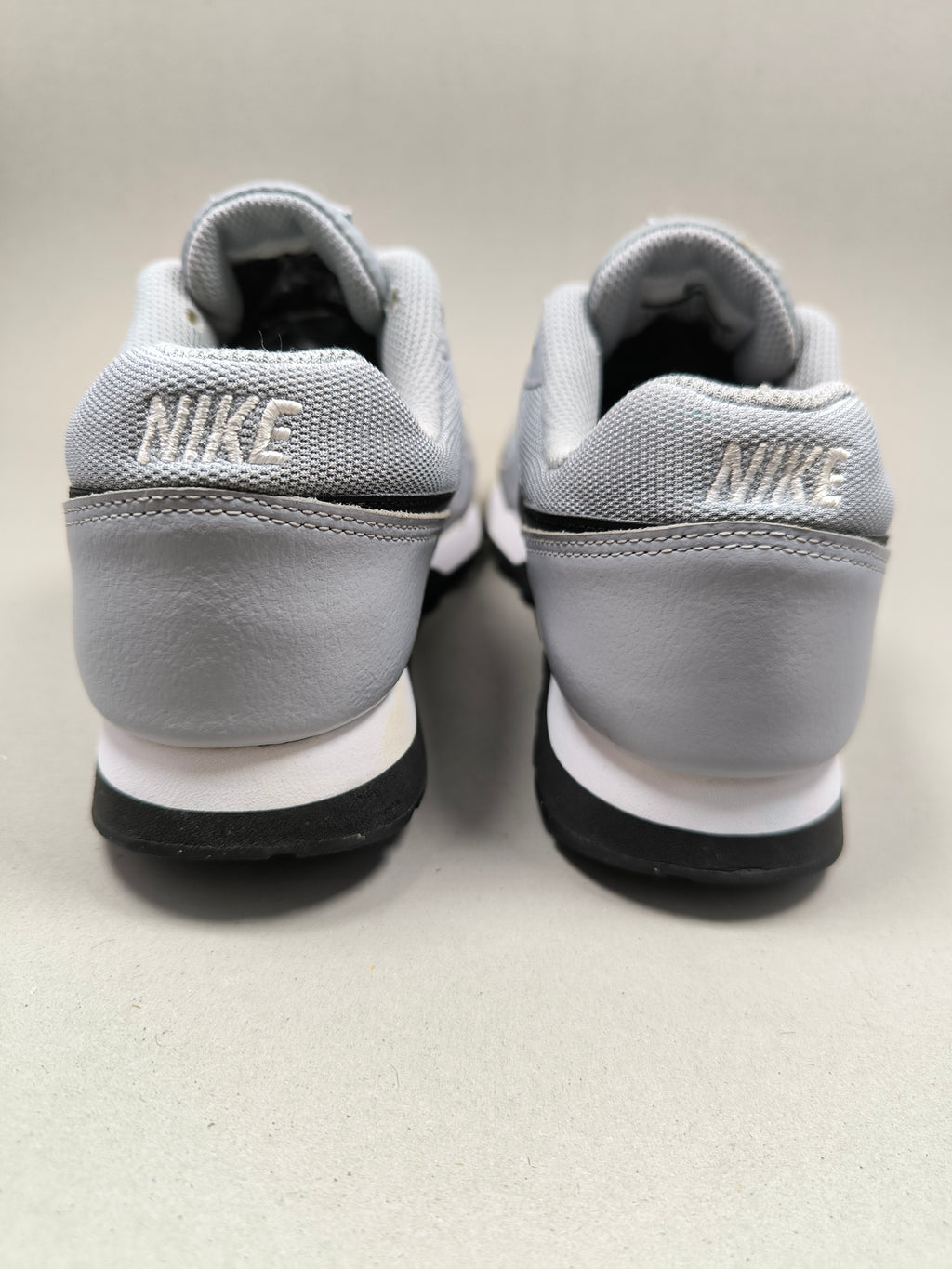 Nike Md Runner 2 . Size : EUR  35 | Premium