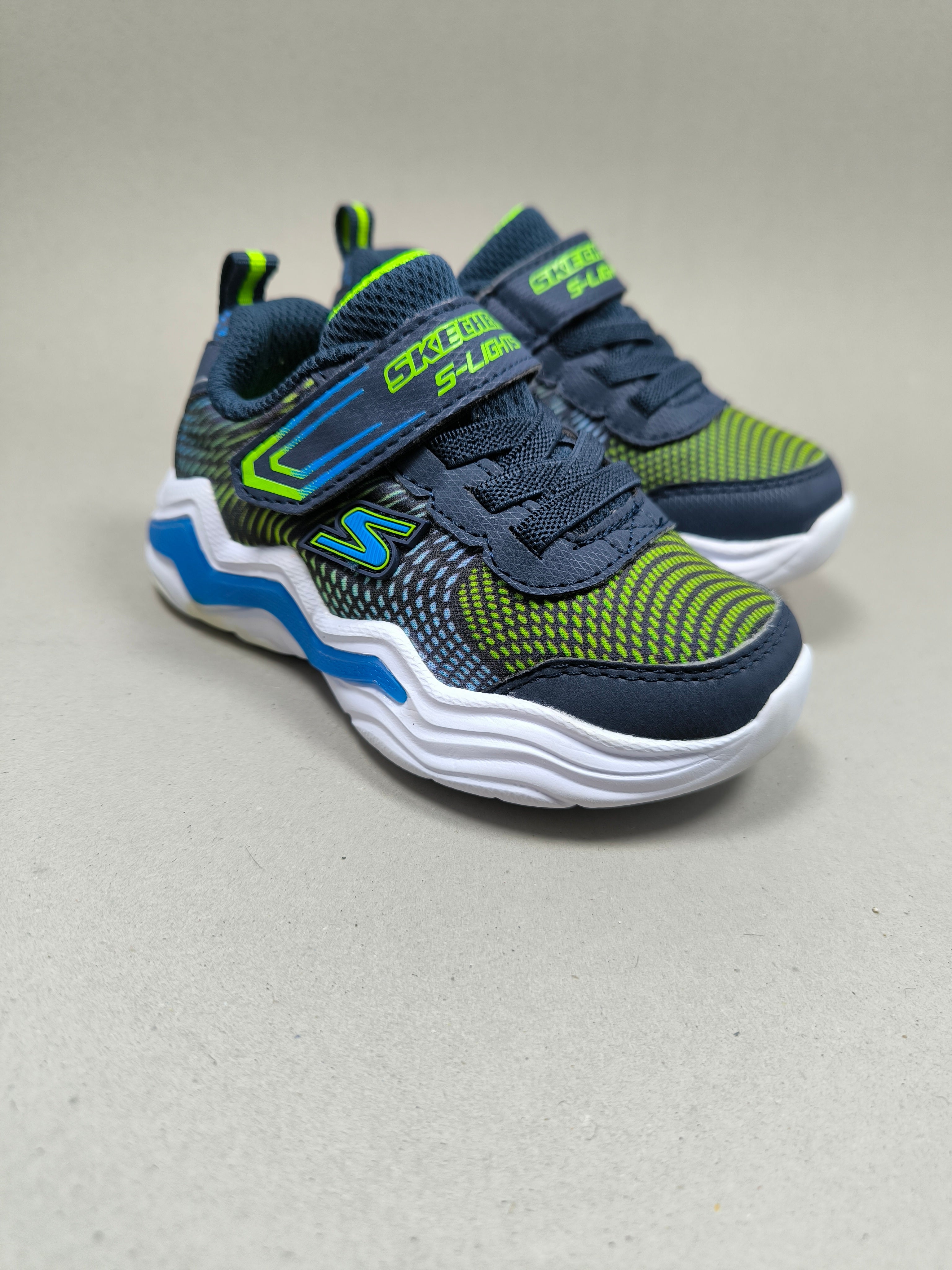 Skechers Lights Erupters . Lights working .Size : EUR  22 | Excellent+