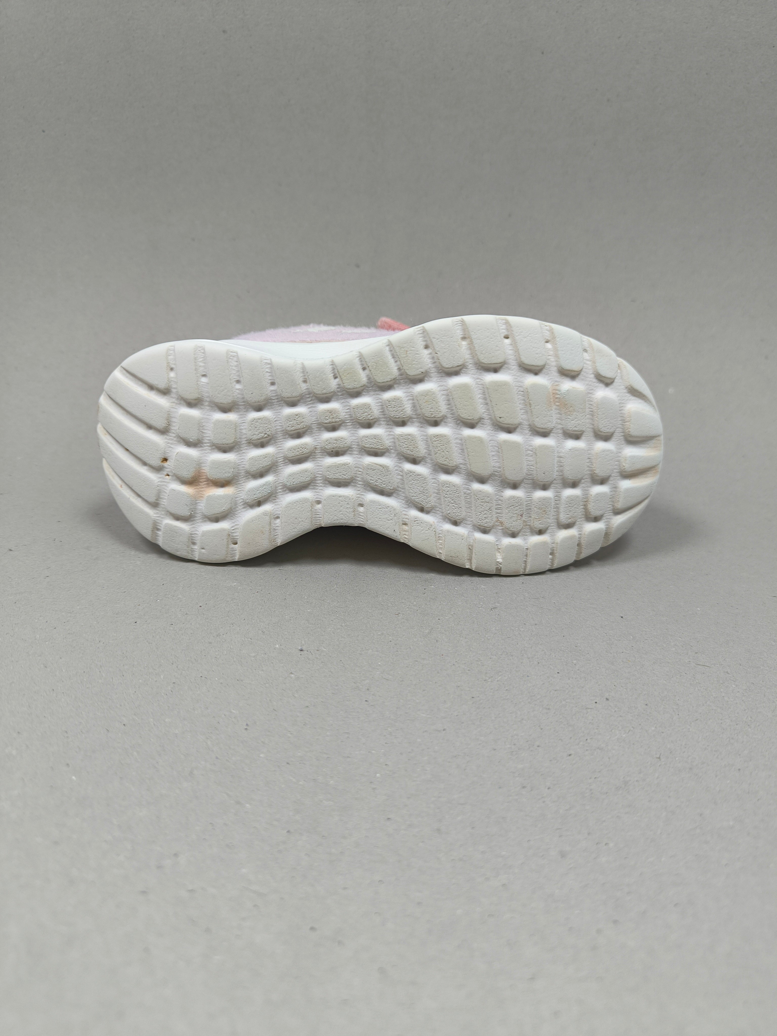 Adidas Tensaur . Size : EUR  23 | Premium