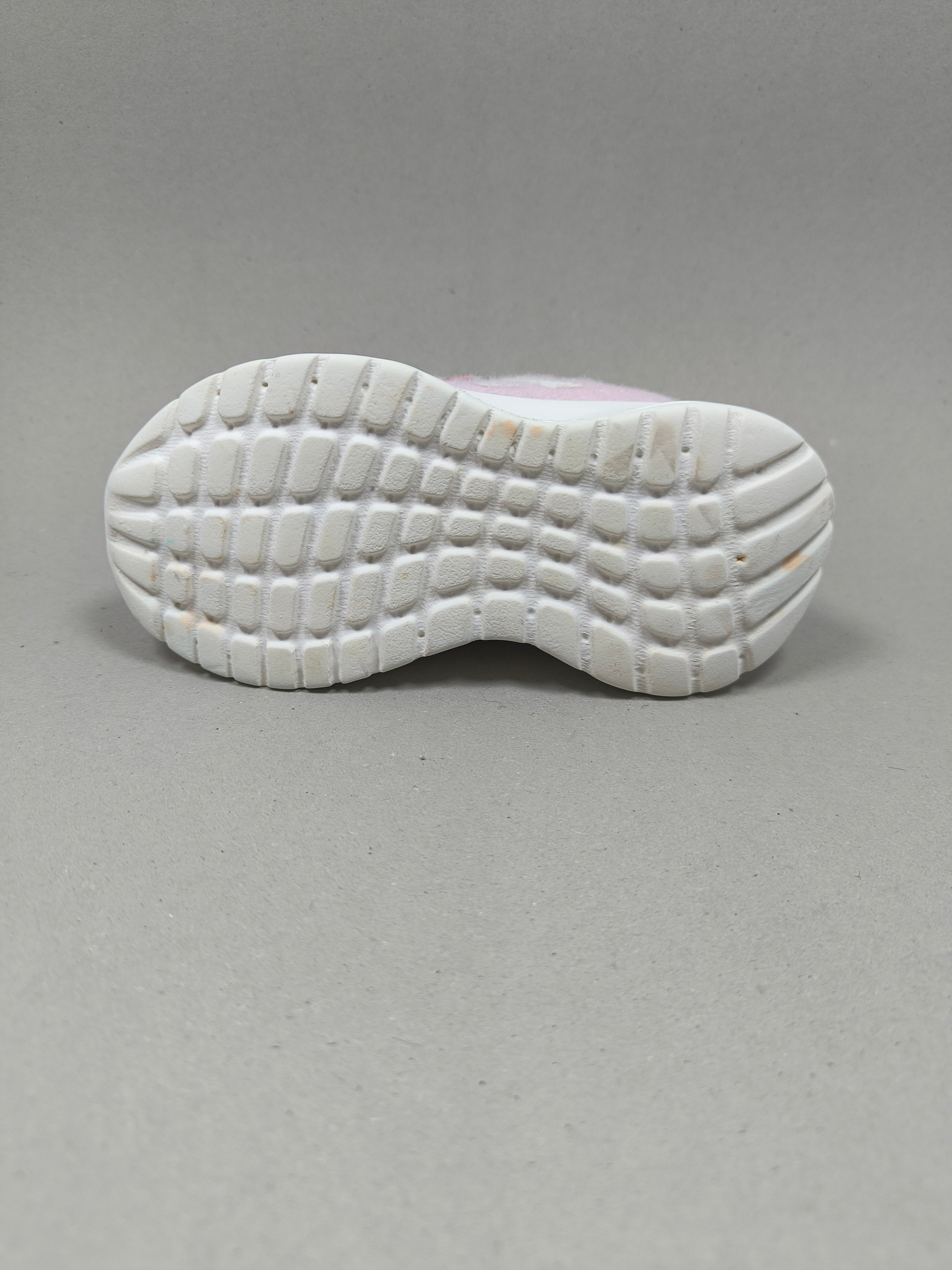 Adidas Tensaur . Size : EUR  23 | Premium