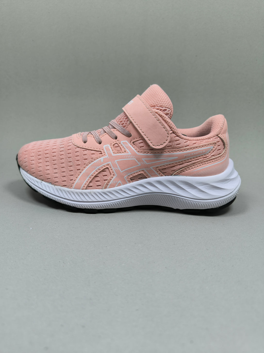 Asics Pre Excite . Size : EUR  32 | Premium