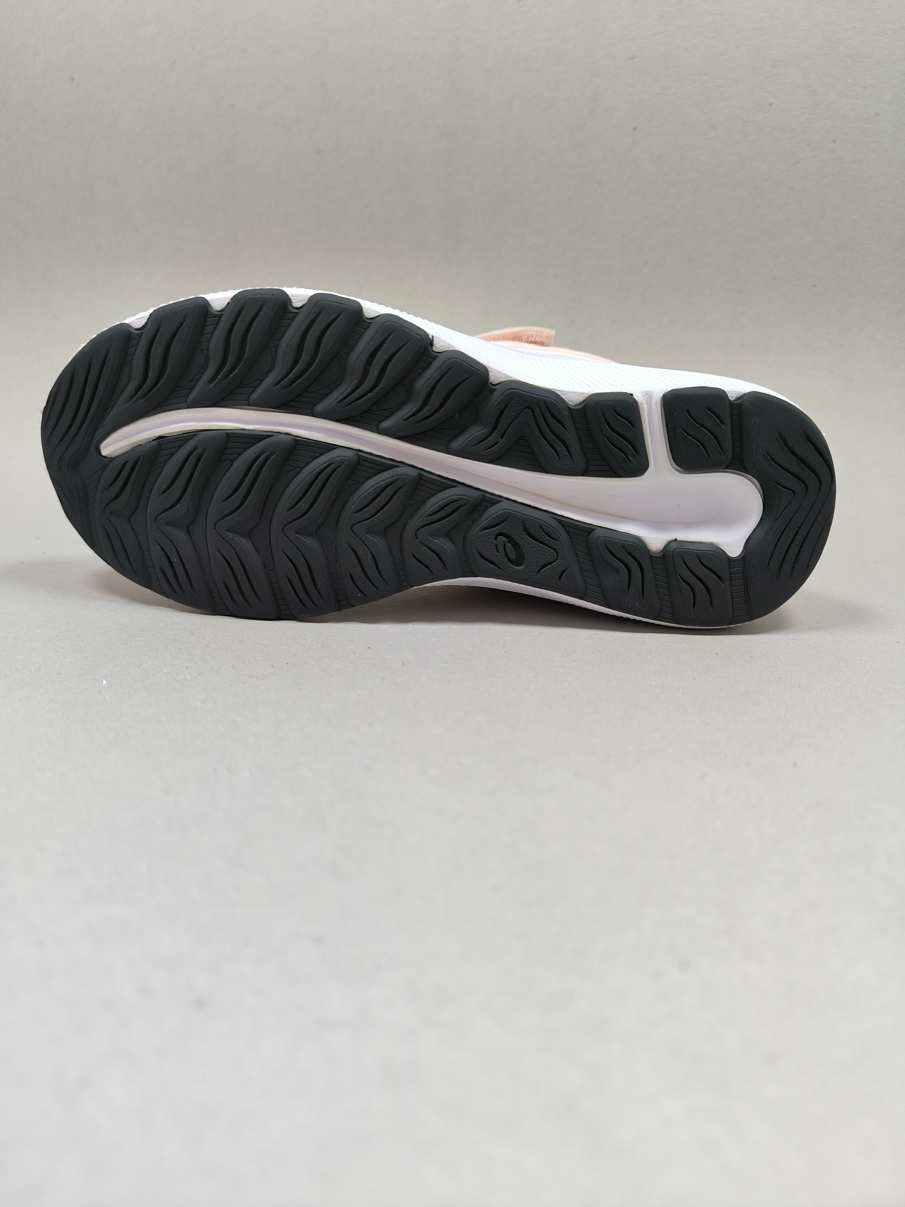 Asics Pre Excite . Size : EUR  32 | Premium