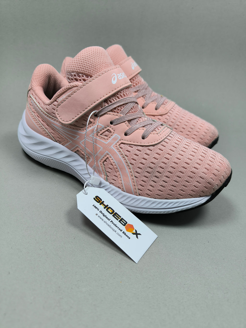 Asics Pre Excite . Size : EUR  32 | Premium