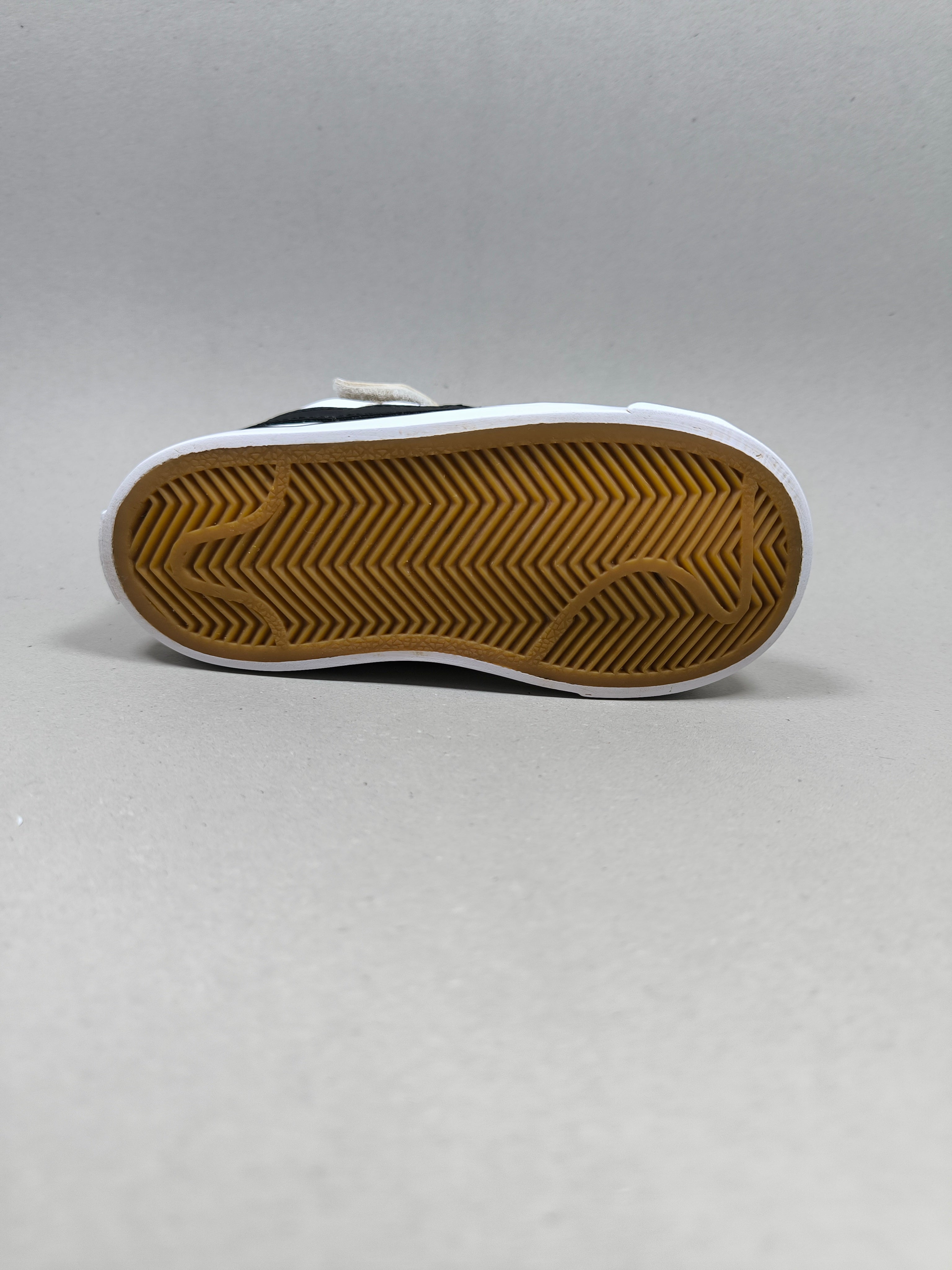 Nike Court Legacy . Size : EUR  25 | Excellent+