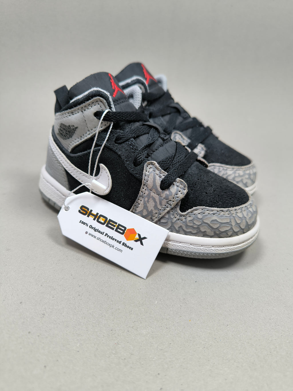 Nike Jordan 1 Mid SE . Size : EUR  25 | Premium