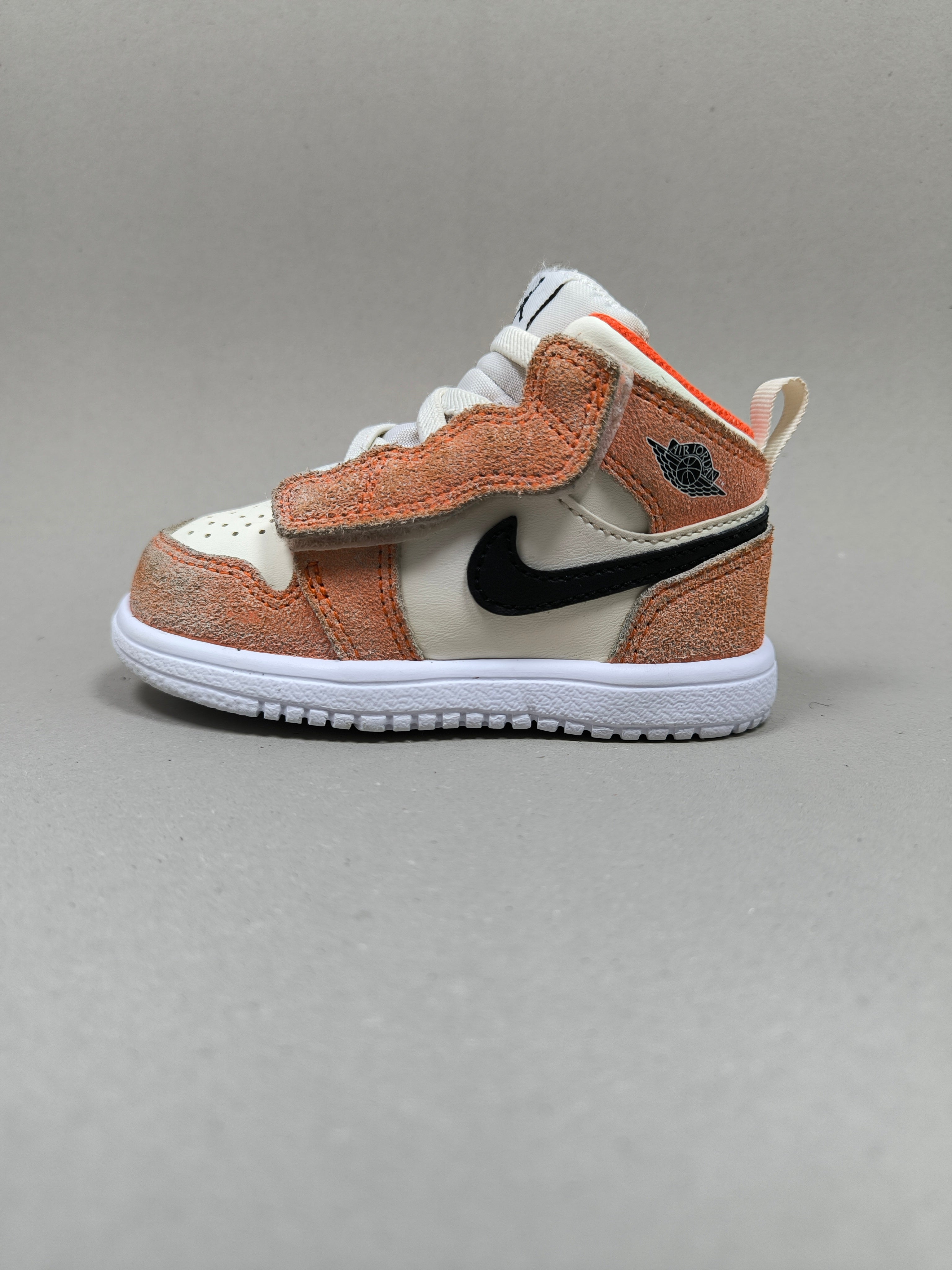 Nike Jordan Mid SE . Size : EUR  22 | Premium