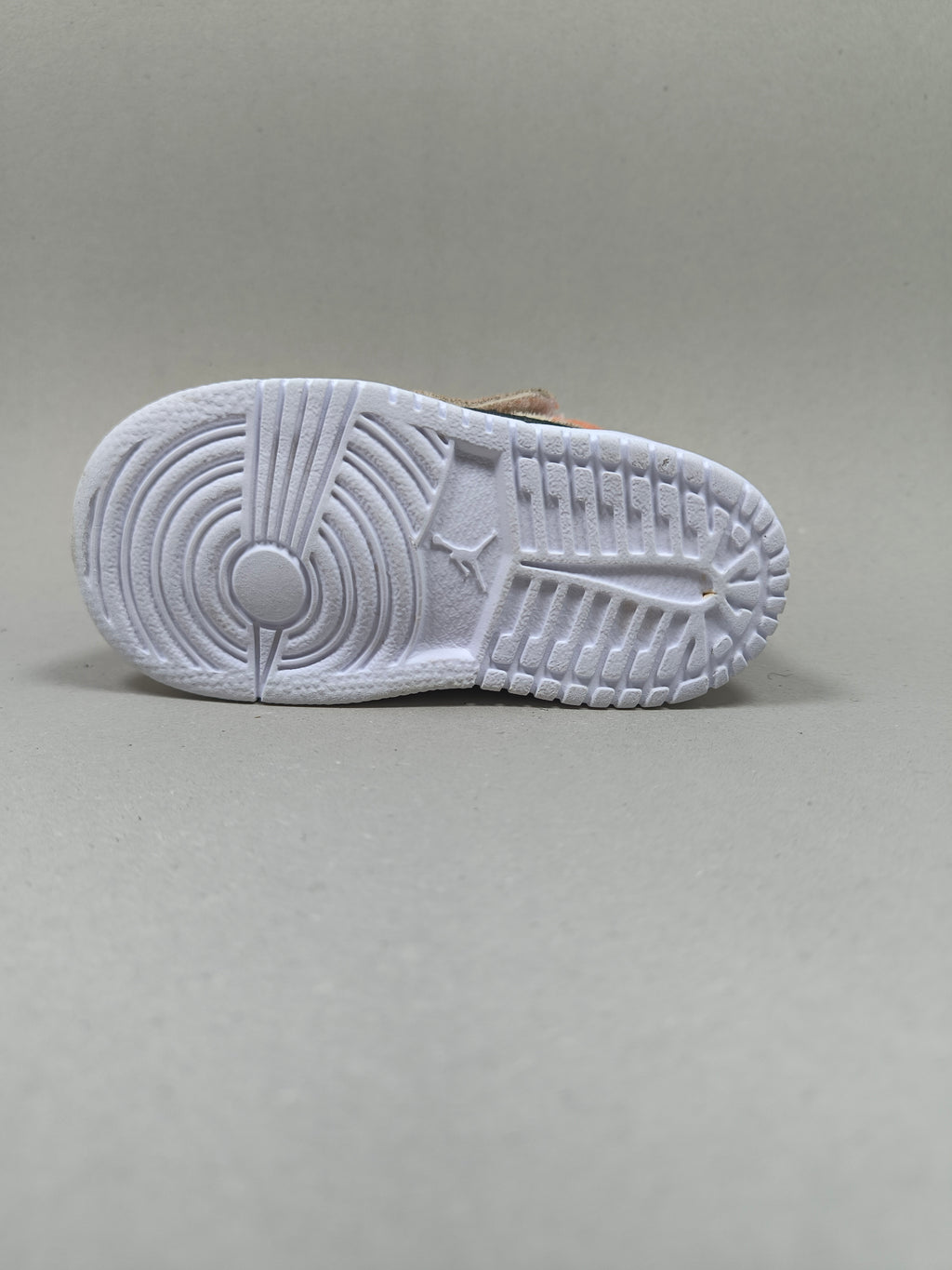 Nike Jordan Mid SE . Size : EUR  22 | Premium