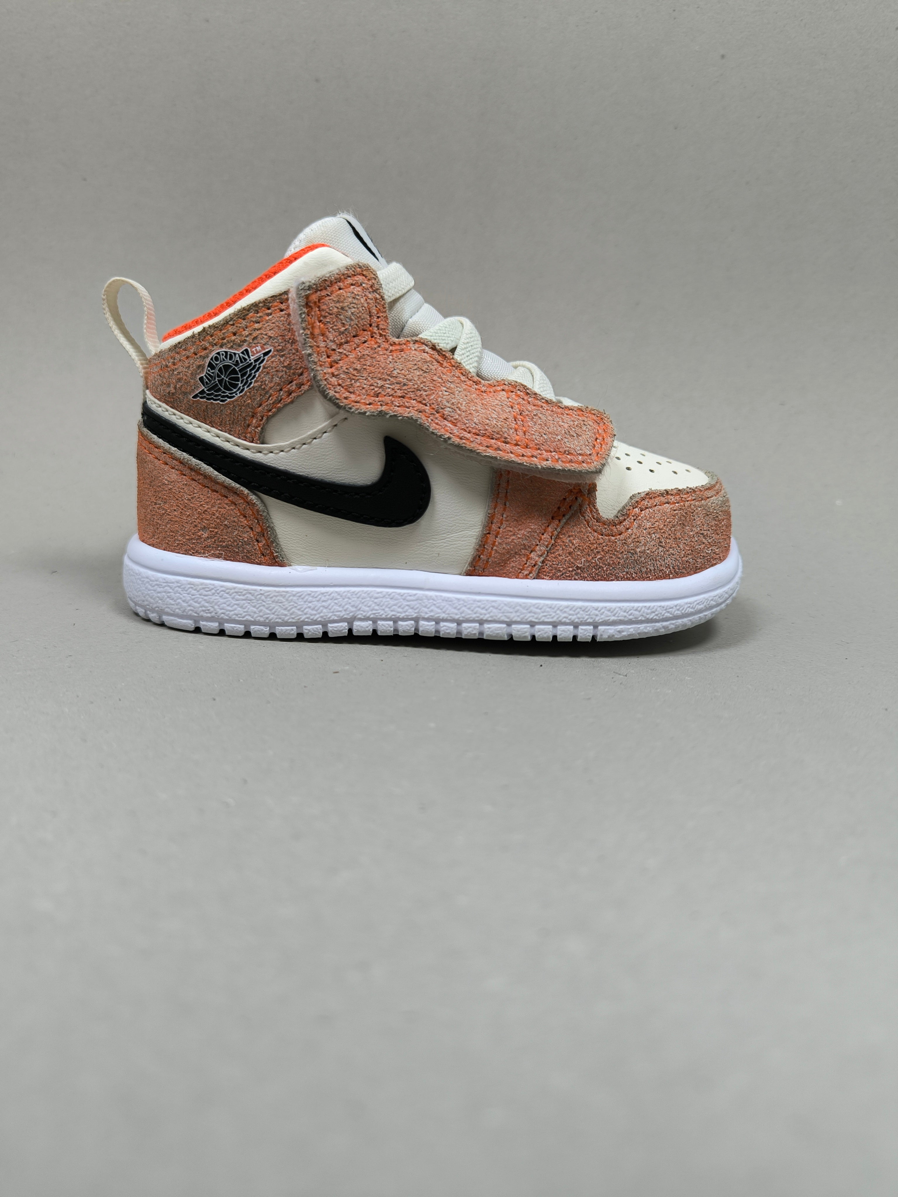 Nike Jordan Mid SE . Size : EUR  22 | Premium