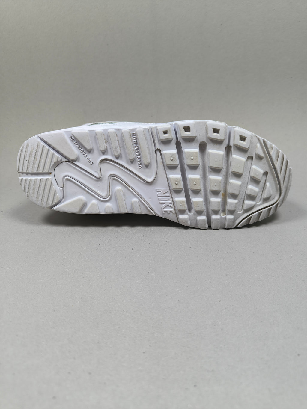 Nike Air max . Size : EUR  33 | Excellent+